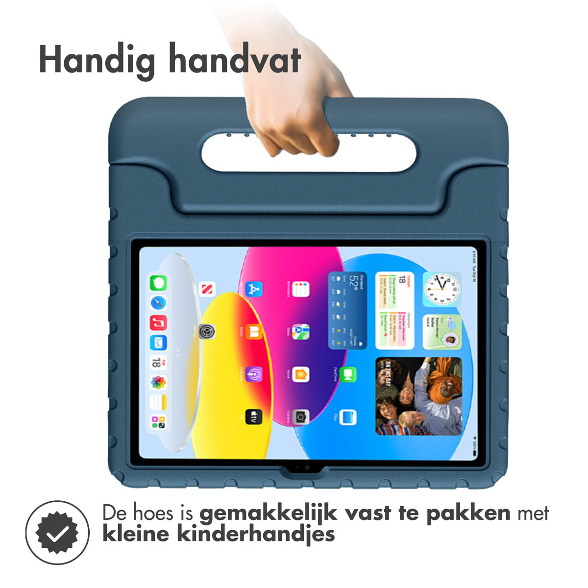 Tablethoes met handvat. Blauwe hoes met tablet erin. Tekst: 'Gemakkelijk vast te pakken met kleine handjes'.