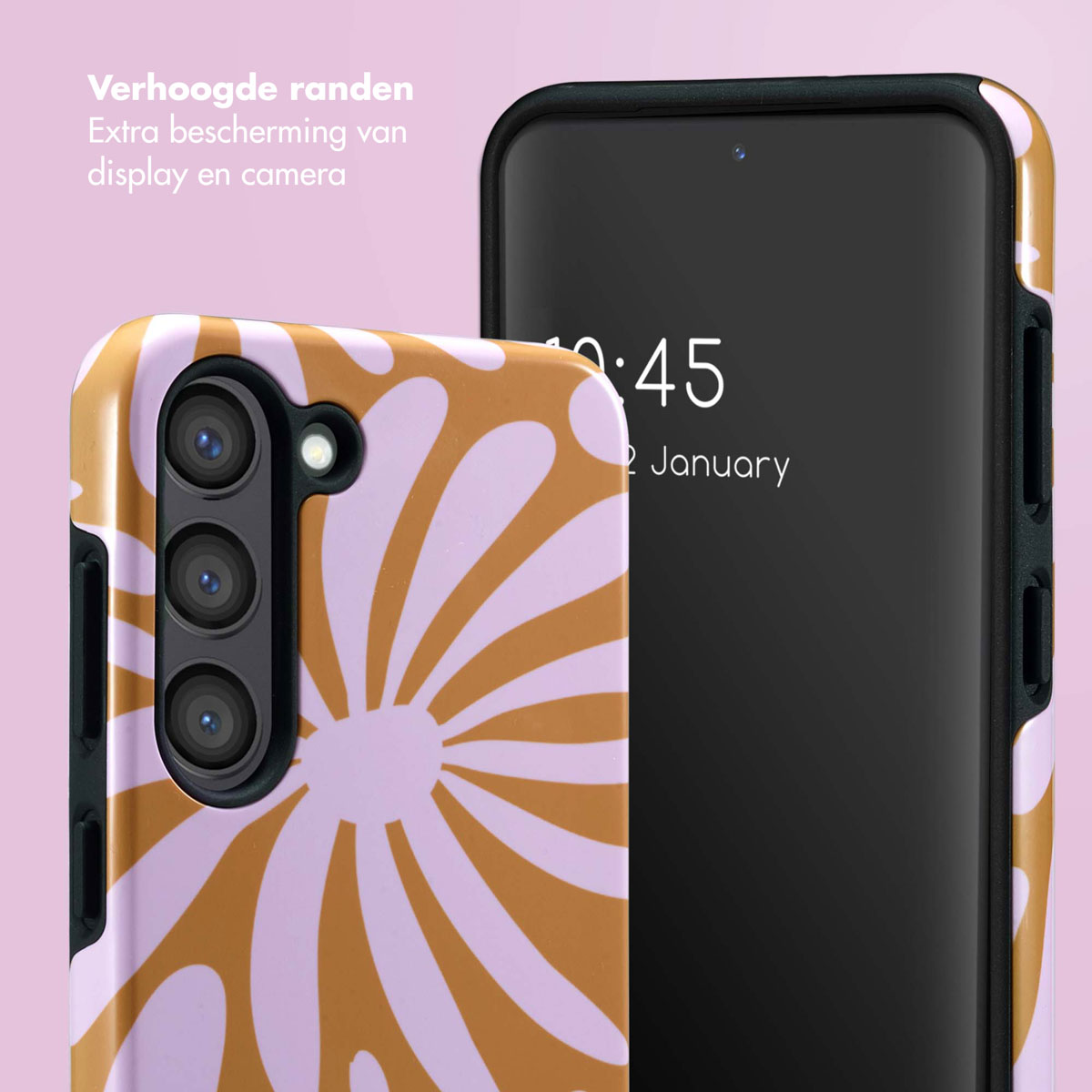 Coque de téléphone avec un design floral rétro. Le téléphone à droite affiche l'heure 10:45, 2 janvier.