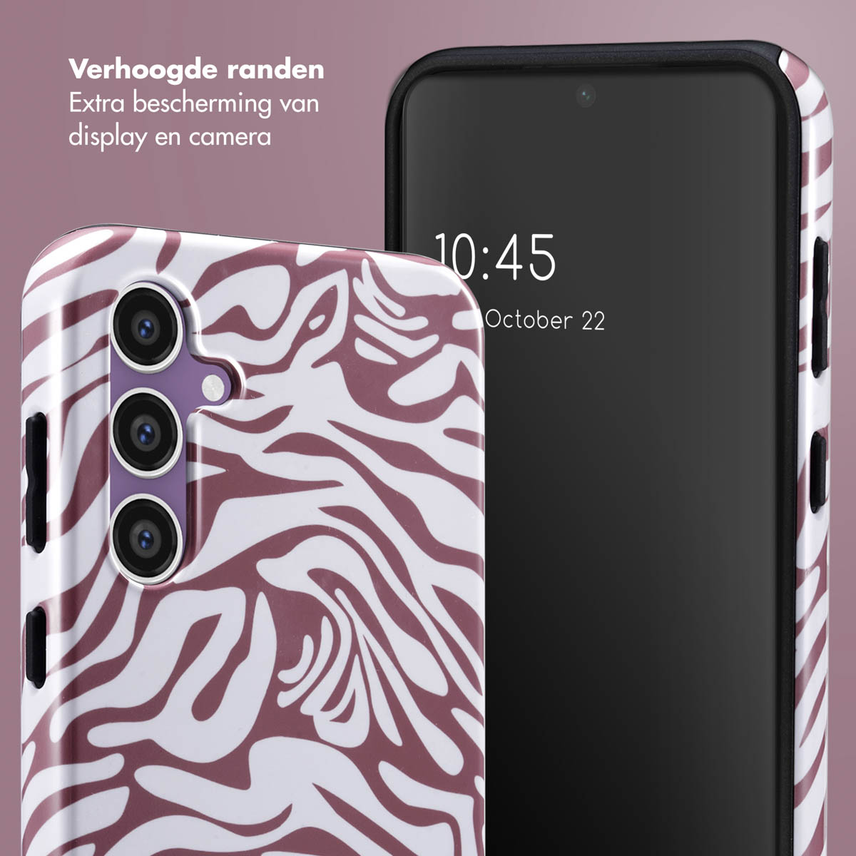 Coque de téléphone avec un motif zébré. Le téléphone a un écran noir. L'étui a trois lentilles de caméra.