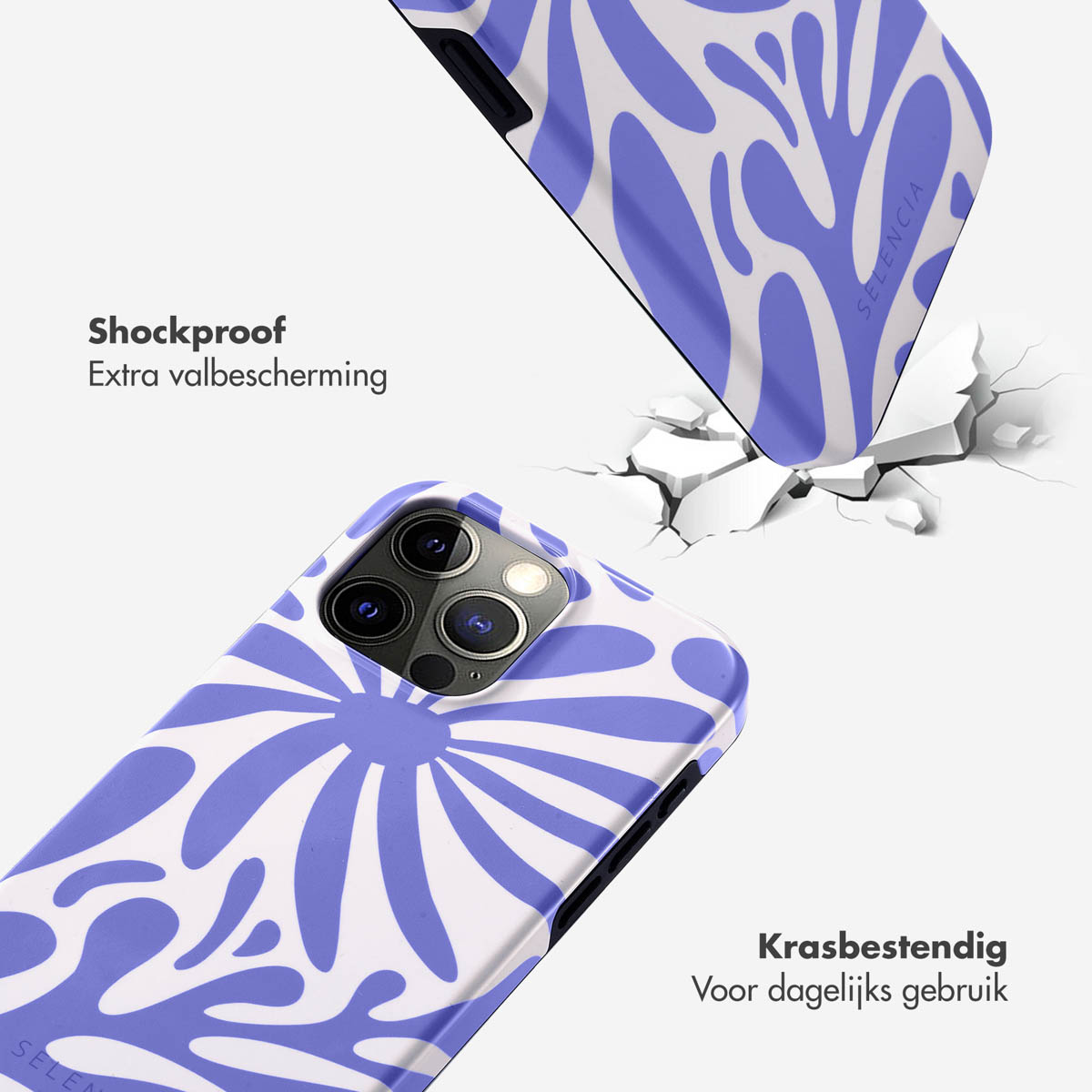 Een telefoonhoesje met paars bloemendesign, vallend. Tekst: Schokbestendig en krasbestendig.