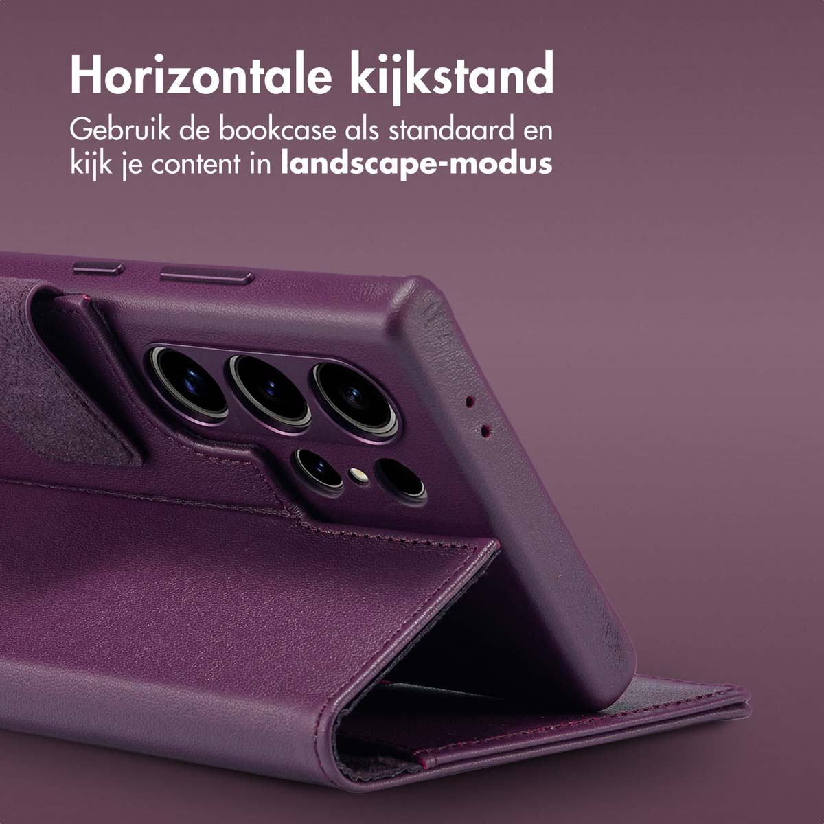 Paarse telefoonhoes in landschapsmodus, toont de achterkant van de telefoon.