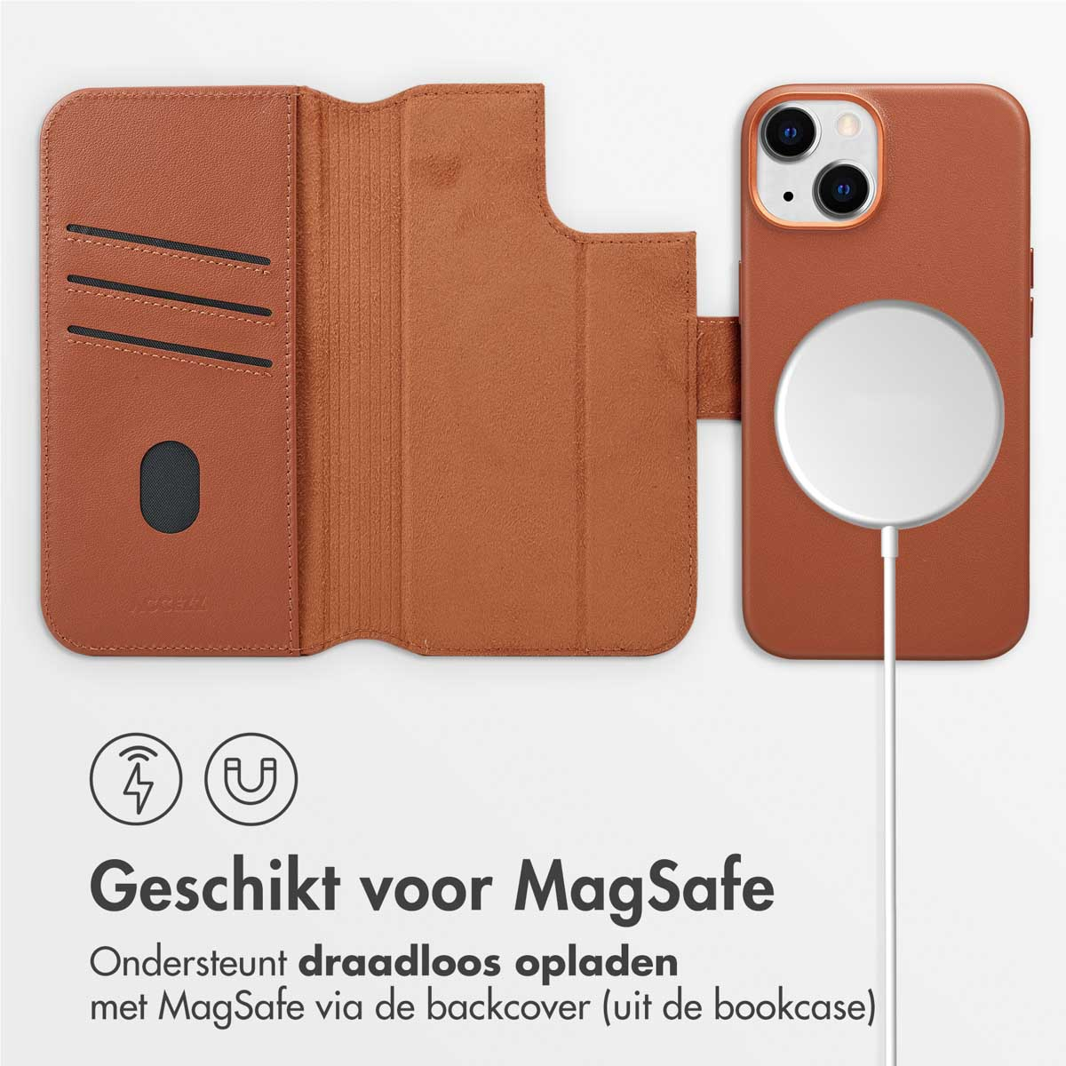 Bruine leren telefoonhoes met kaartsleuven, open, en compatibel met draadloos opladen.