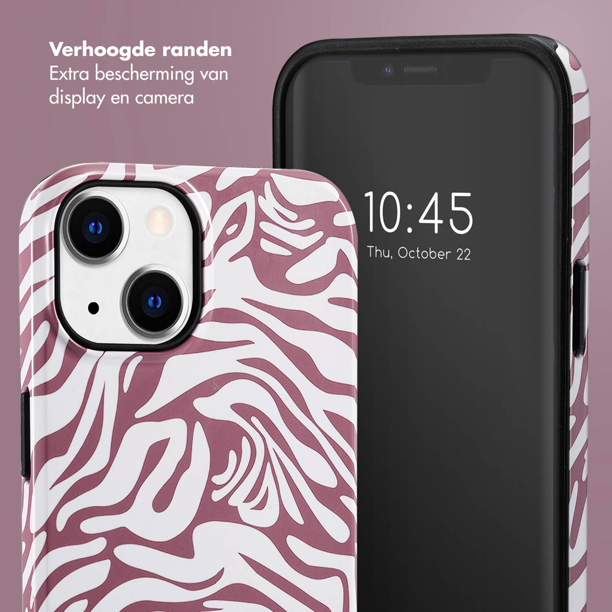 Téléphone dans une coque à imprimé zèbre. Téléphone noir à l'intérieur. Fond blanc.
