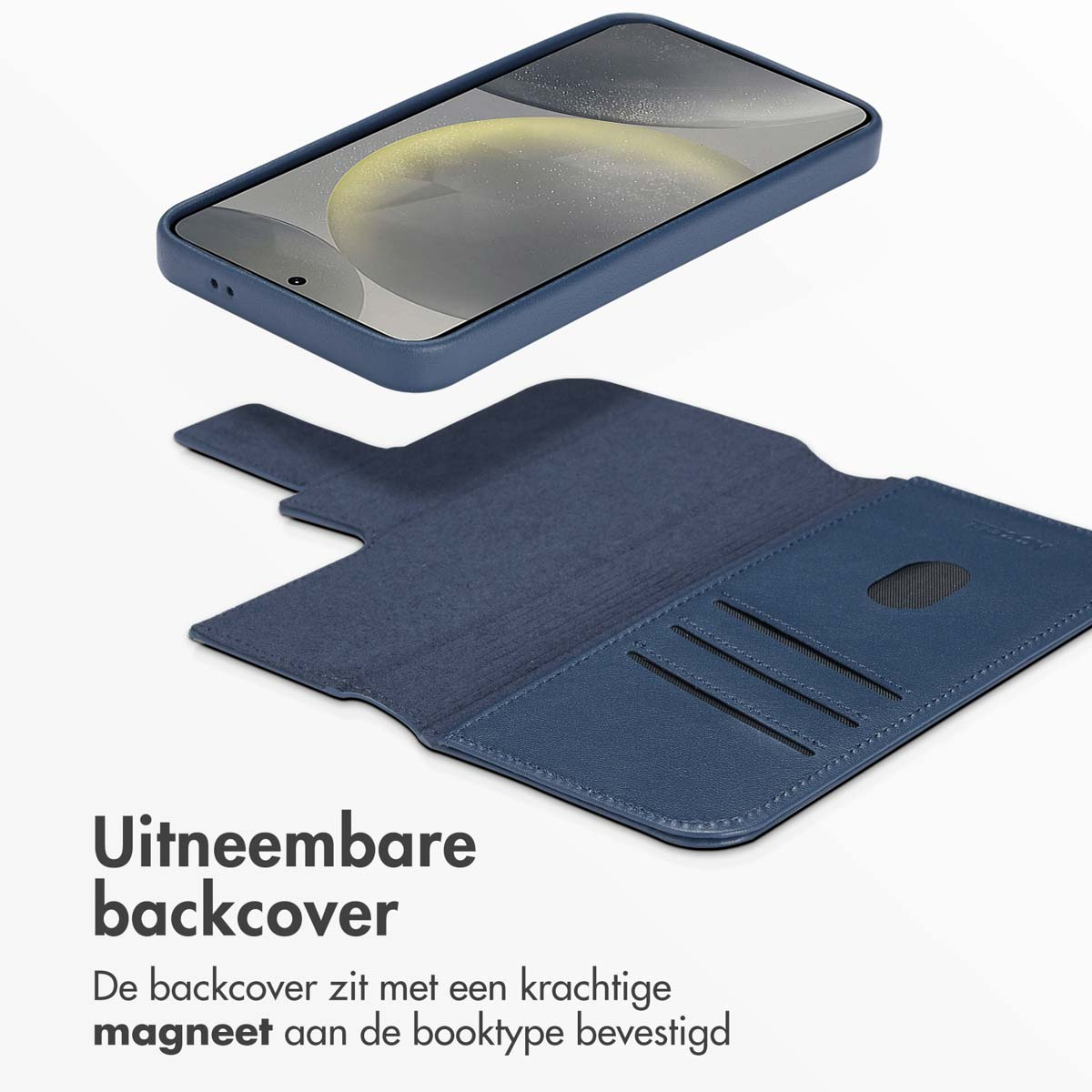 Blauw telefoonhoesje, open portemonnee-stijl, onthult interieur met kaartsleuven. Telefoon bovenop.