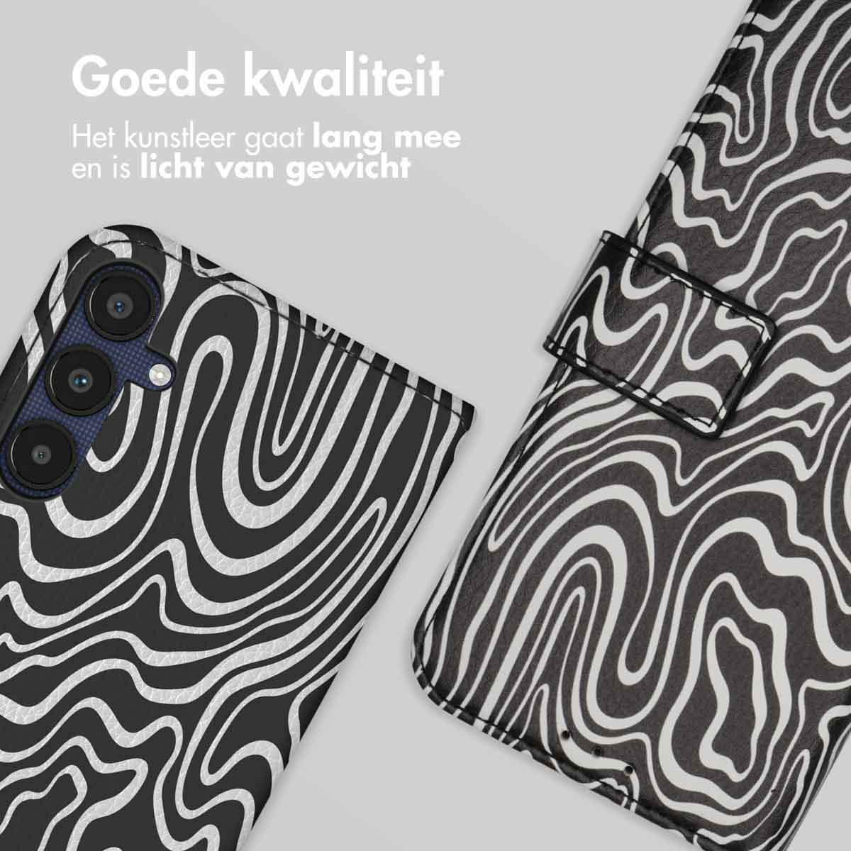 Zwart-wit golfpatroon telefoonhoesje en een zwart-wit golfpatroon telefoon.