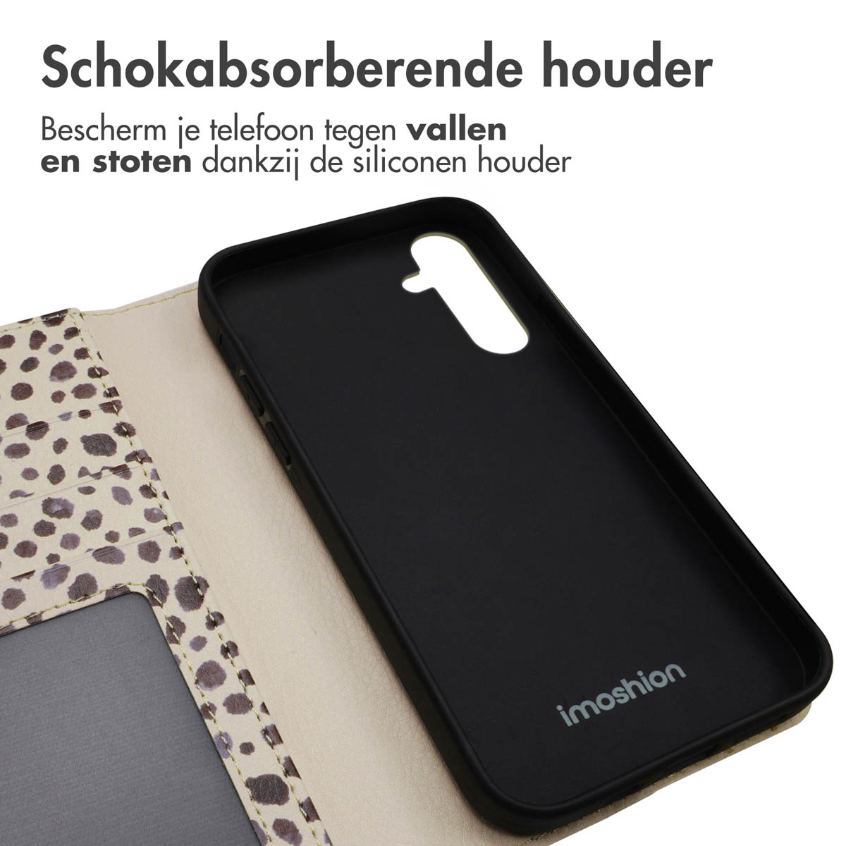 Étui de téléphone avec un téléphone noir à l'intérieur. L'étui est ouvert, montrant un motif tacheté et un support.