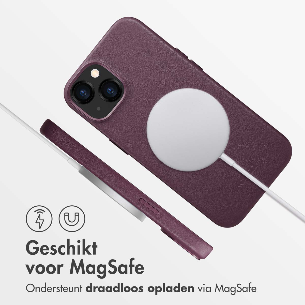 Paarse telefoonhoes met witte oplader. Tekst: Geschikt voor MagSafe. Ondersteunt draadloos opladen via MagSafe.