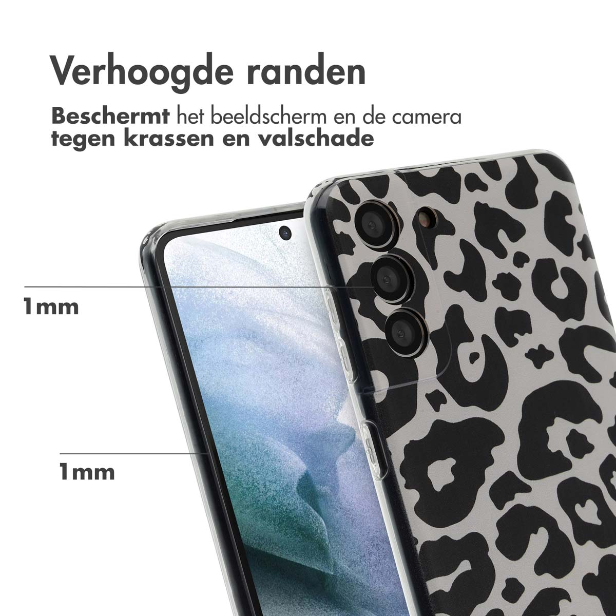 Telefoonhoesje met een zwart-witte luipaardprint en een telefoon.