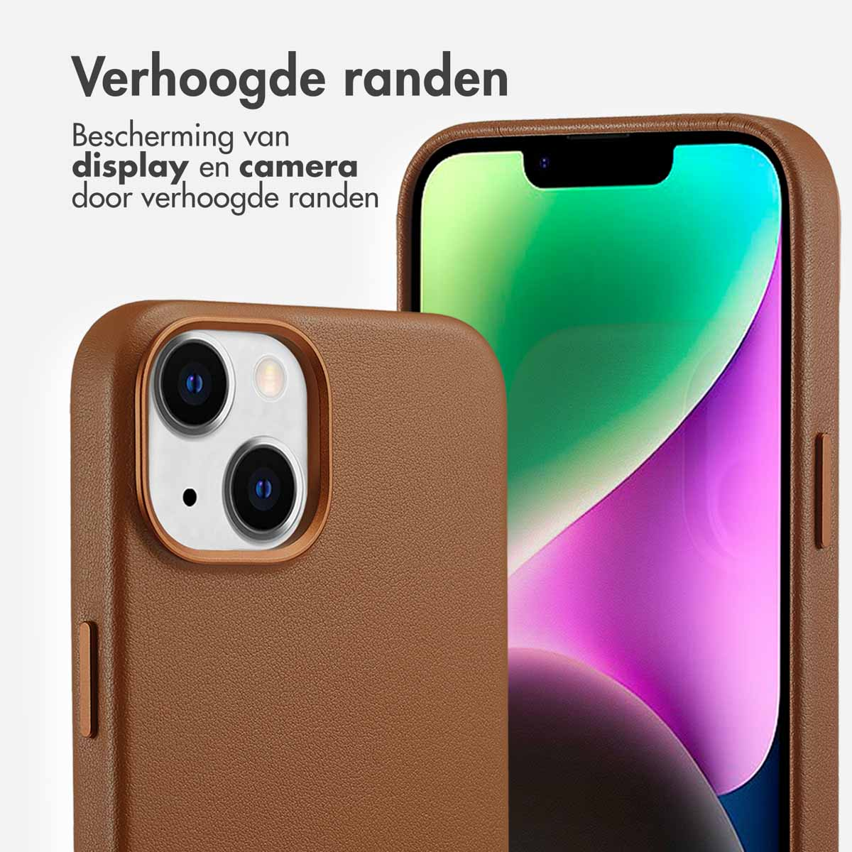 Bruine telefoonhoes met verhoogde randen. De telefoon zit in de hoes.