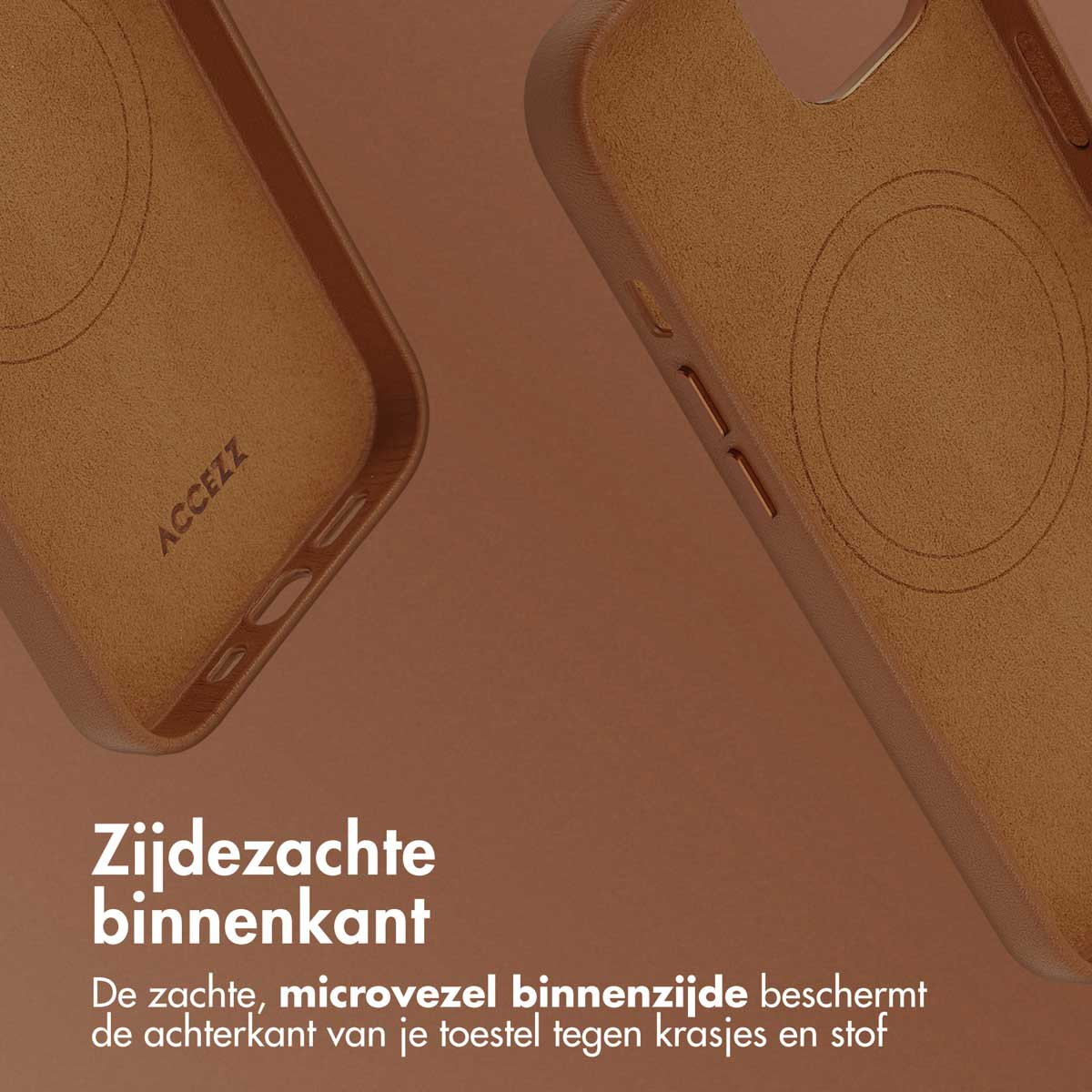 Bruine telefoonhoes, close-up van de binnenkant. Tekst: Zachte microvezel beschermt tegen krassen.