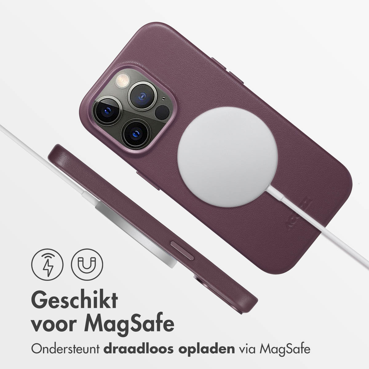 Coque de téléphone violette avec disque de chargement. Texte mentionne la compatibilité MagSafe et la charge sans fil.