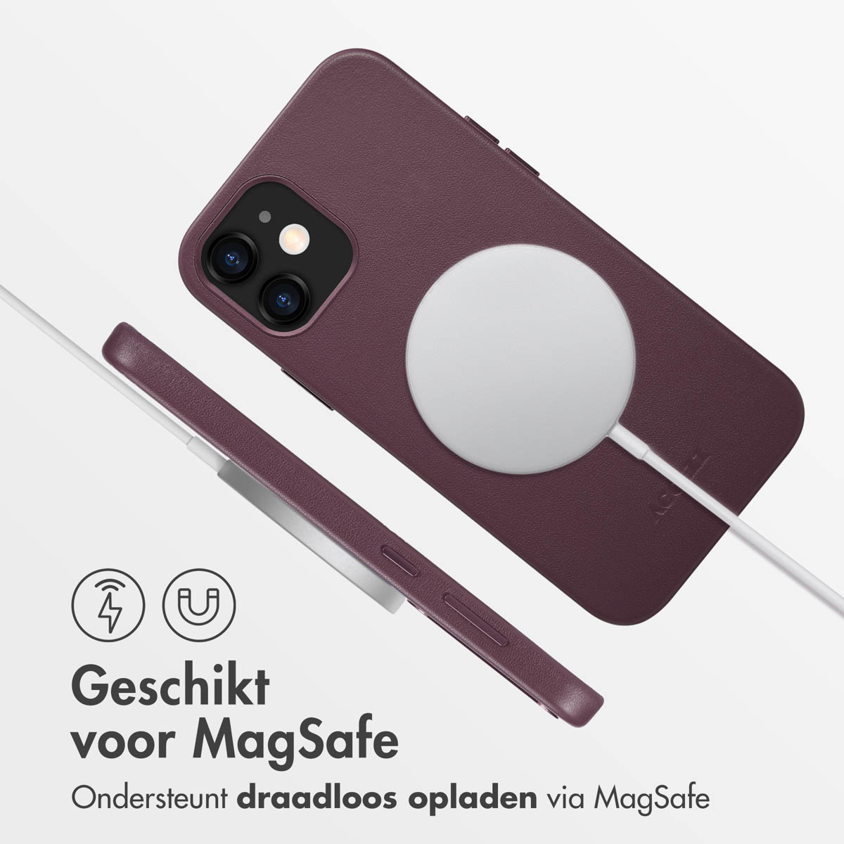 Lila Handyhülle mit MagSafe-Ladegerät und weißem Kabel.