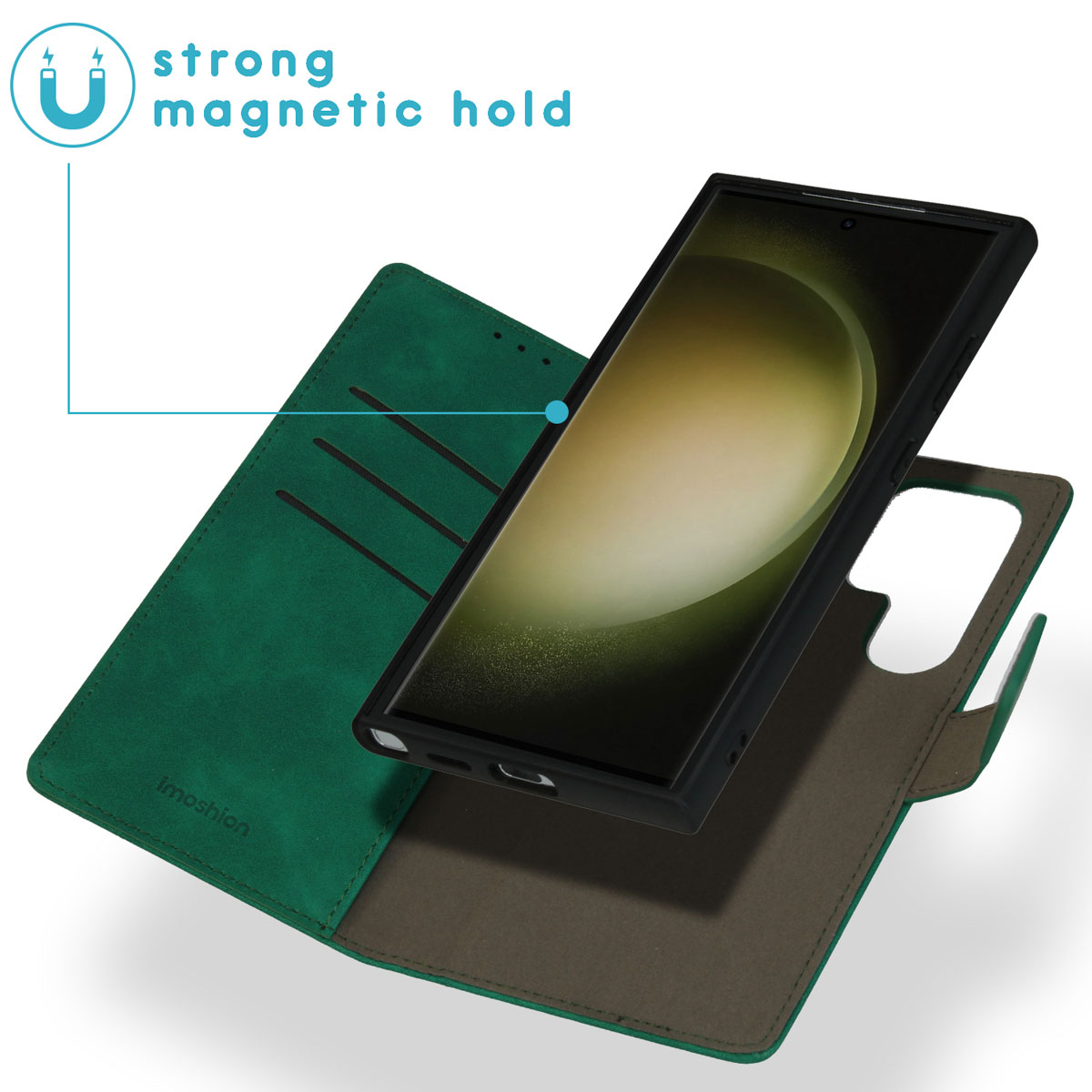 Groene leren telefoonhoes open. De telefoon zit erin. De hoes is groen en magnetisch.