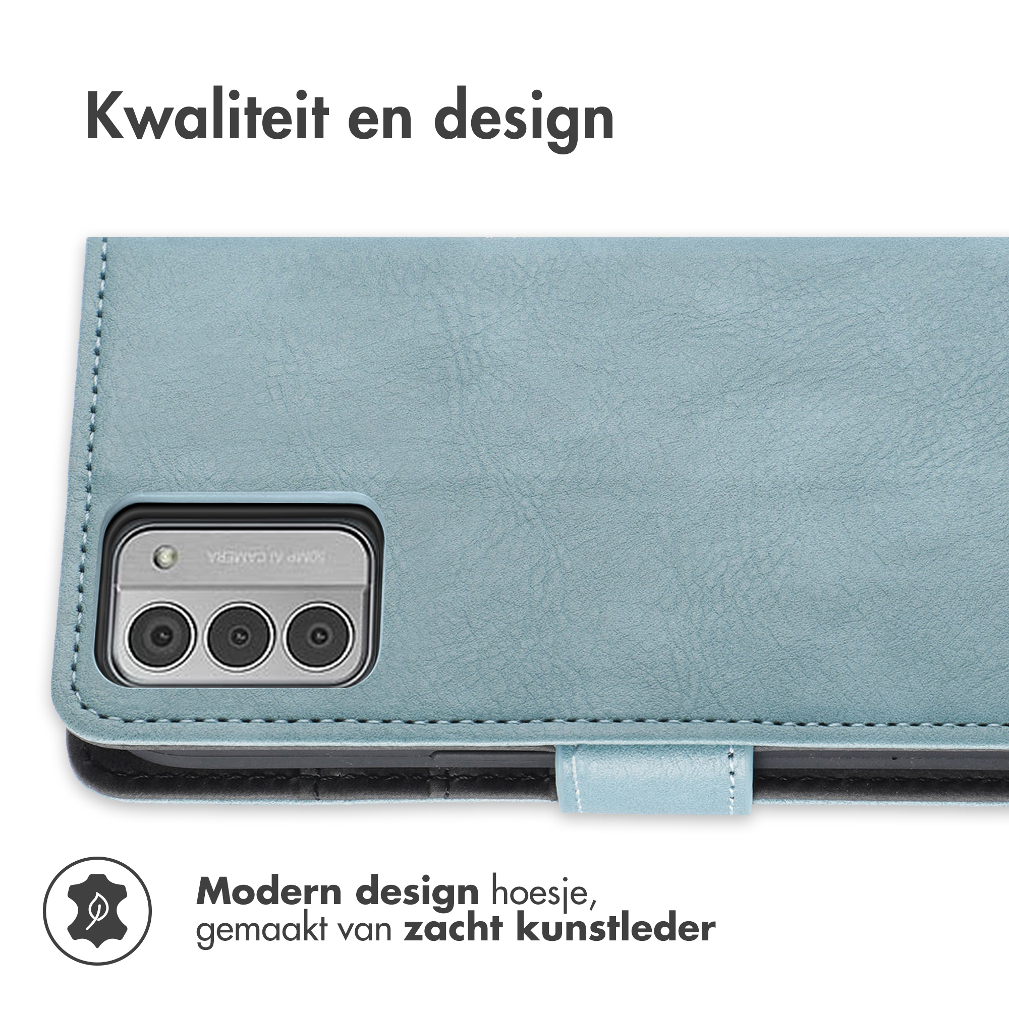 Blauwe telefoonhoes met een modern design en tekst over zacht kunstleer.