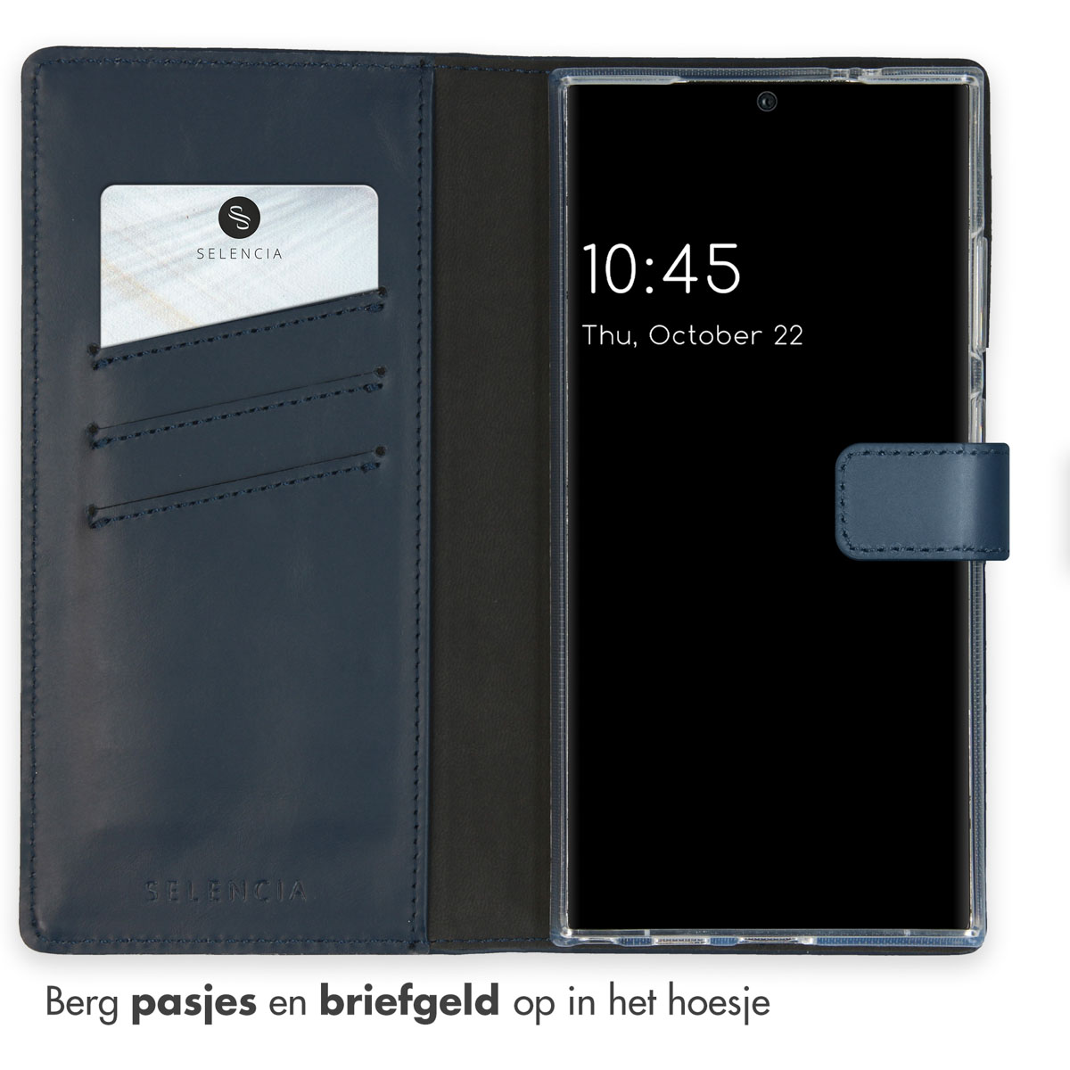 Offene Handyhülle mit Telefon, Karte und Taschen. Das Telefon zeigt die Uhrzeit, 22. Oktober. Hülle ist blau, mit der Marke Selencia.