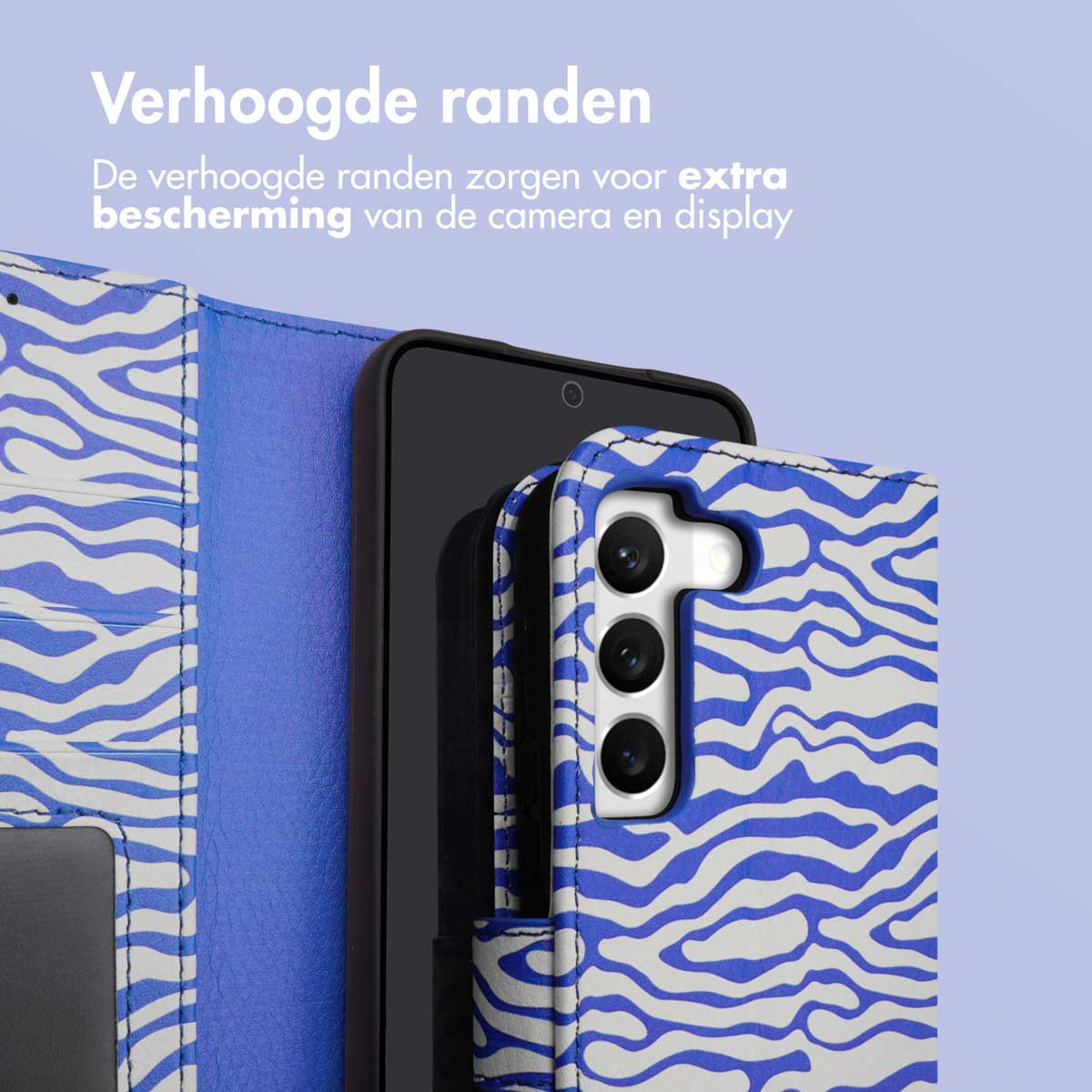 Coque avec motif vagues bleues. Texte: Les bords surélevés offrent une protection supplémentaire à la caméra et à l'écran.