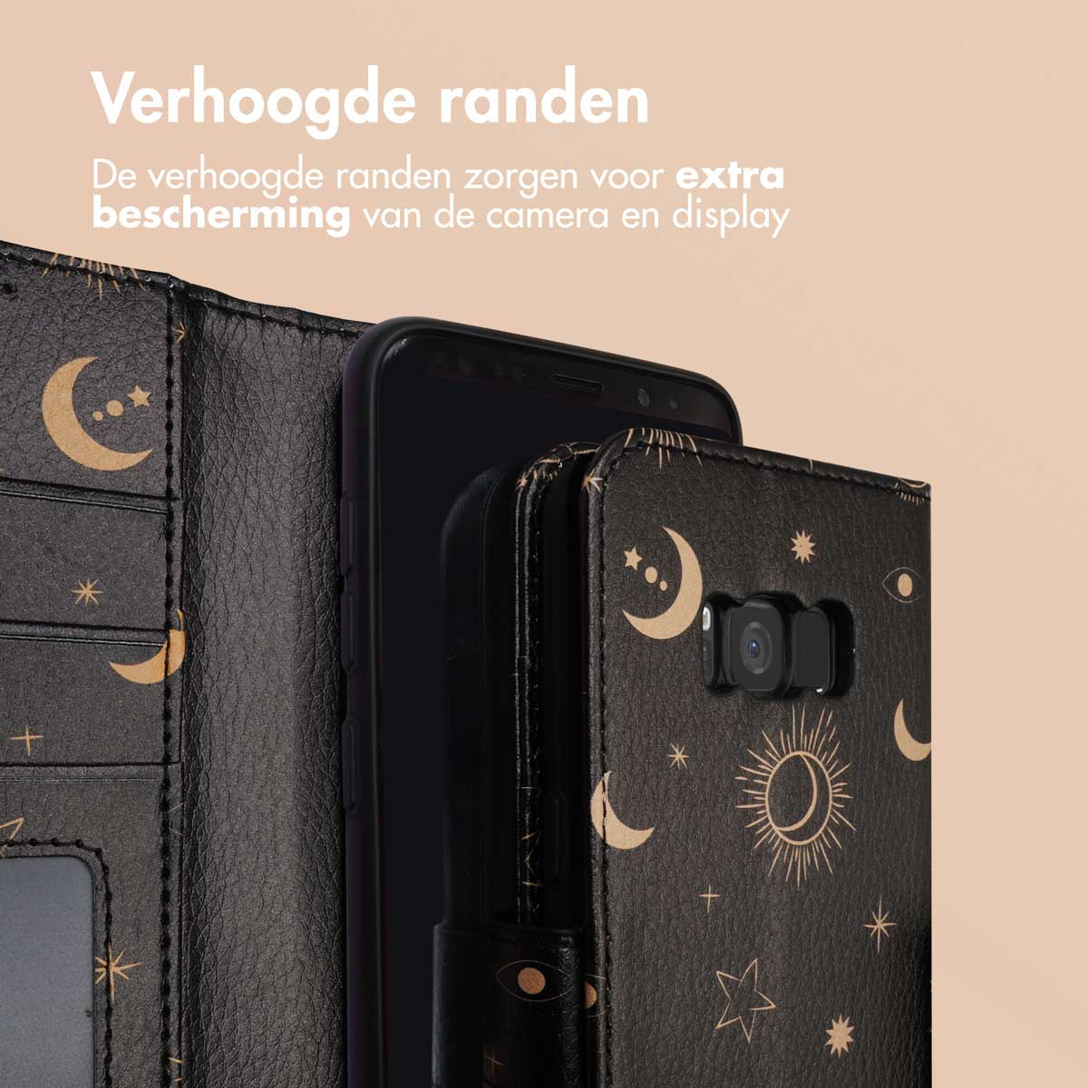 Zwarte telefoonhoes open met een telefoon. Tekst: verhoogde randen en extra camera- en schermbescherming.