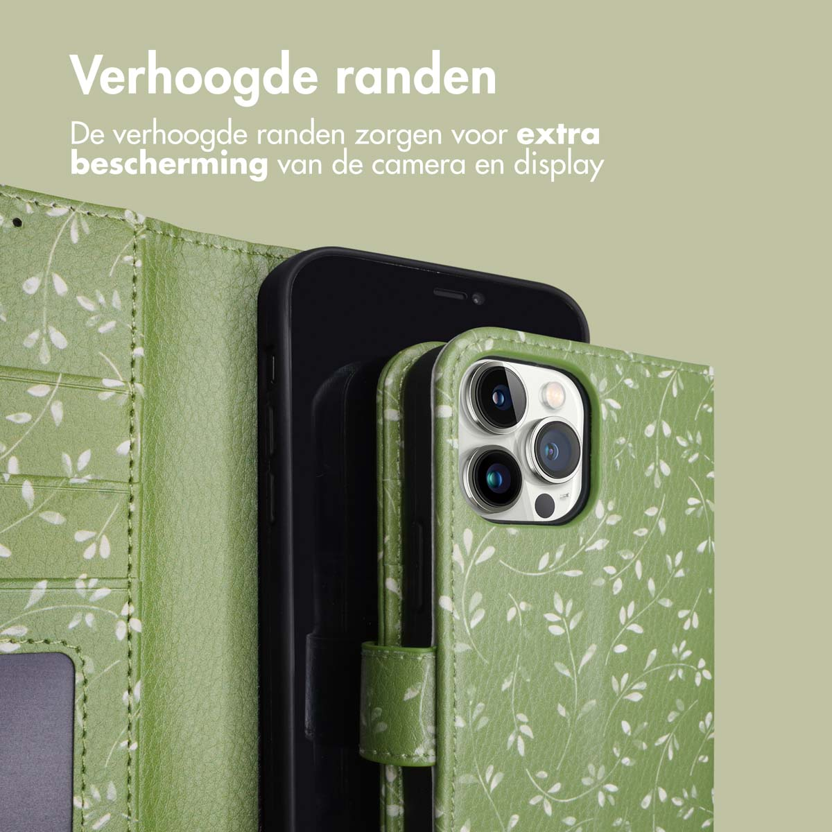 Groene telefoonhoes, open, met bladerenontwerp. De telefoon heeft 3 camera's. De achtergrond is wit.