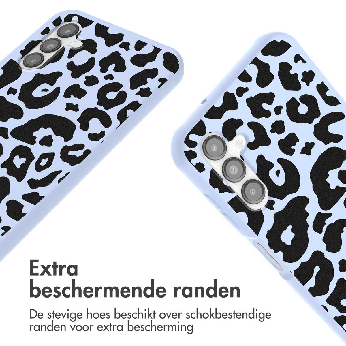 Twee telefoonhoesjes met een luipaardprint op een lichtblauwe achtergrond.