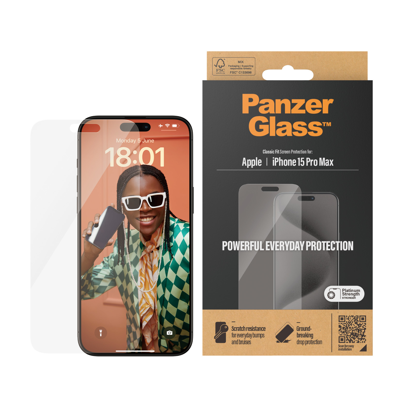 Telefono con protezione schermo, mostra persona sorridente e scatola.