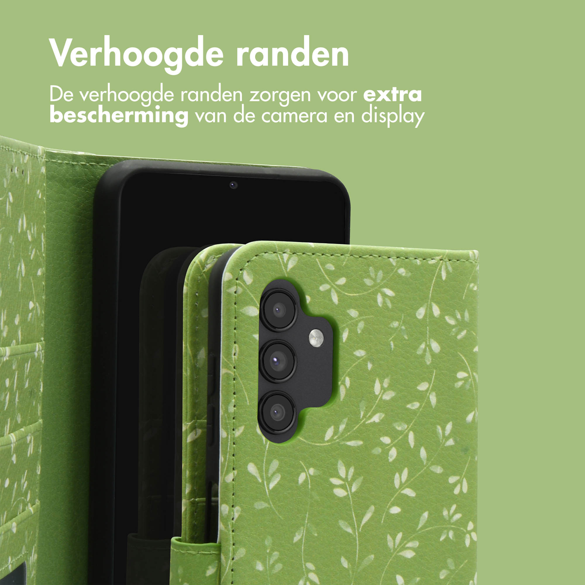 Téléphone dans un étui vert à motif de feuilles. Texte sur les bords surélevés.