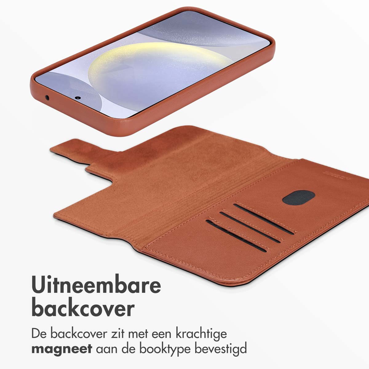Bruine leren telefoonhoes met een telefoon.