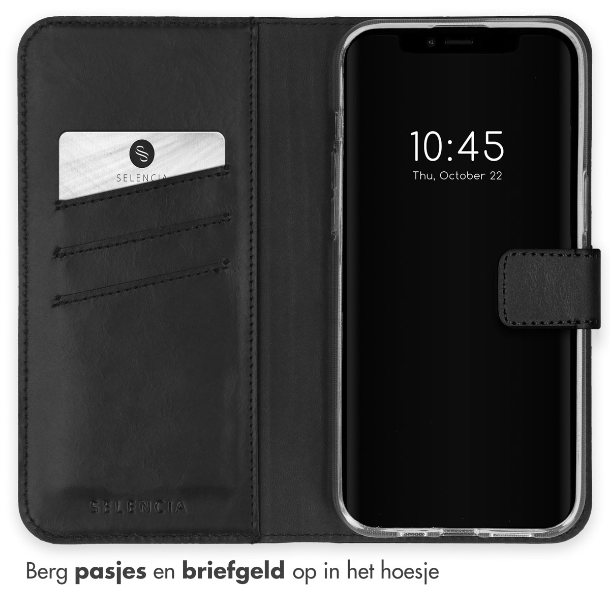 Zwarte telefoonhoes met kaartsleuven. Telefoon binnenin. Hoes is open. Toont tijd. Magnetische sluiting.