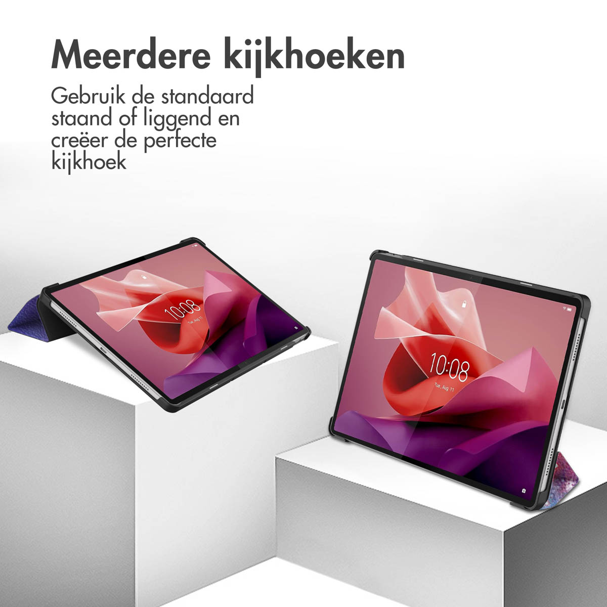 Twee tablets in hoesjes, die verschillende kijkhoeken tonen. De schermen tonen een roze afbeelding.