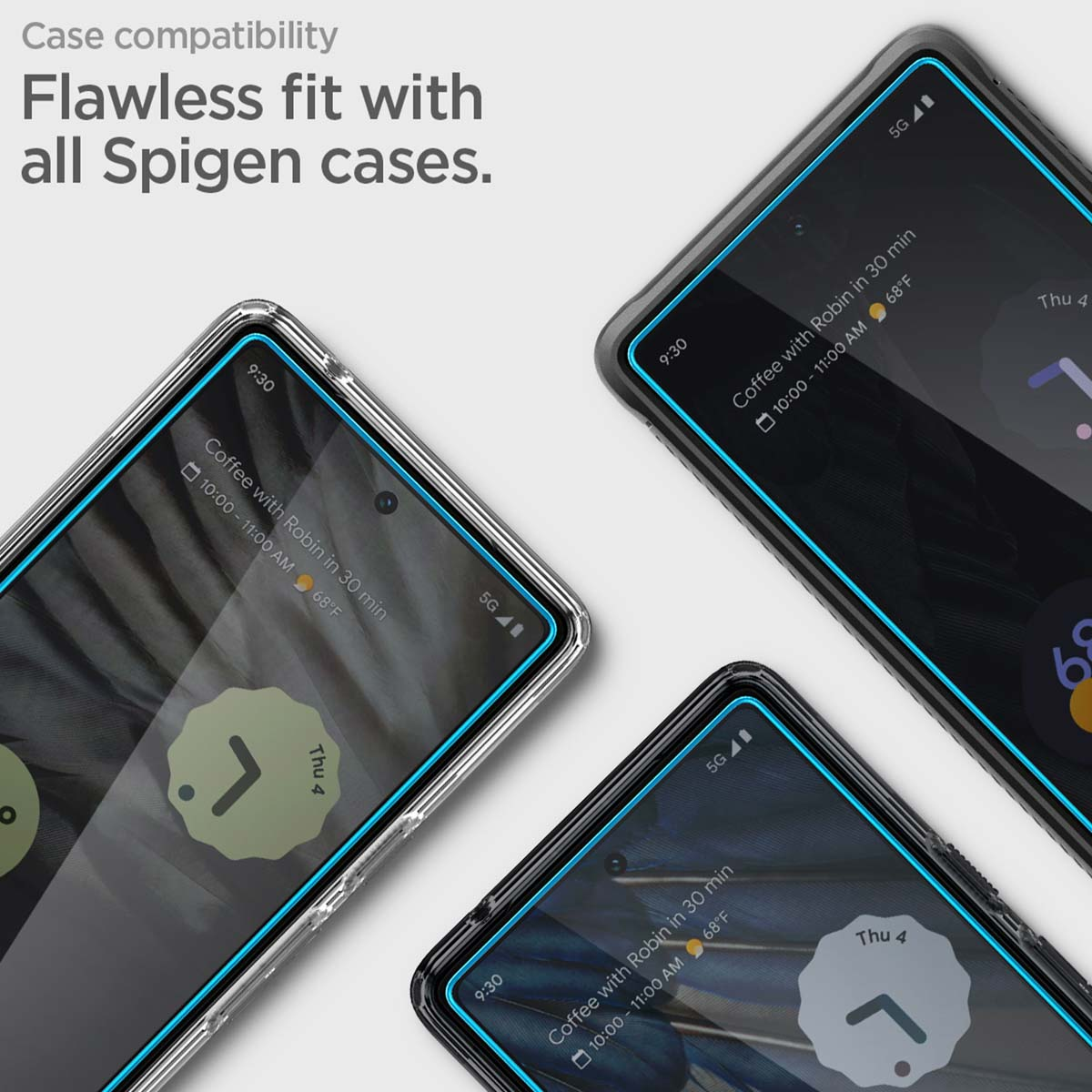 Plusieurs téléphones avec protecteurs d'écran, montrant l'interface utilisateur.