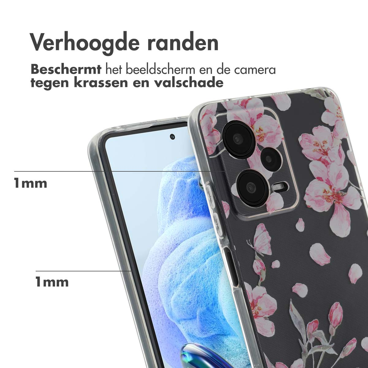 Telefoonhoesje met roze bloemen. De hoes heeft verhoogde randen. De telefoon is gedeeltelijk zichtbaar.