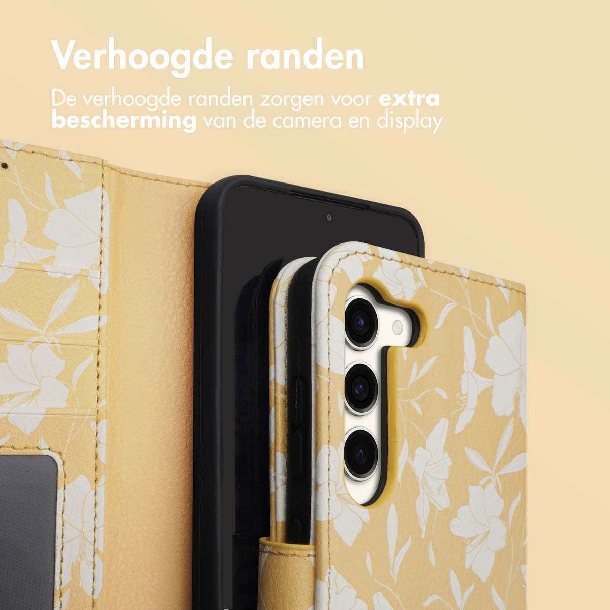 Téléphone dans un étui floral jaune. Caméra et écran protégés.