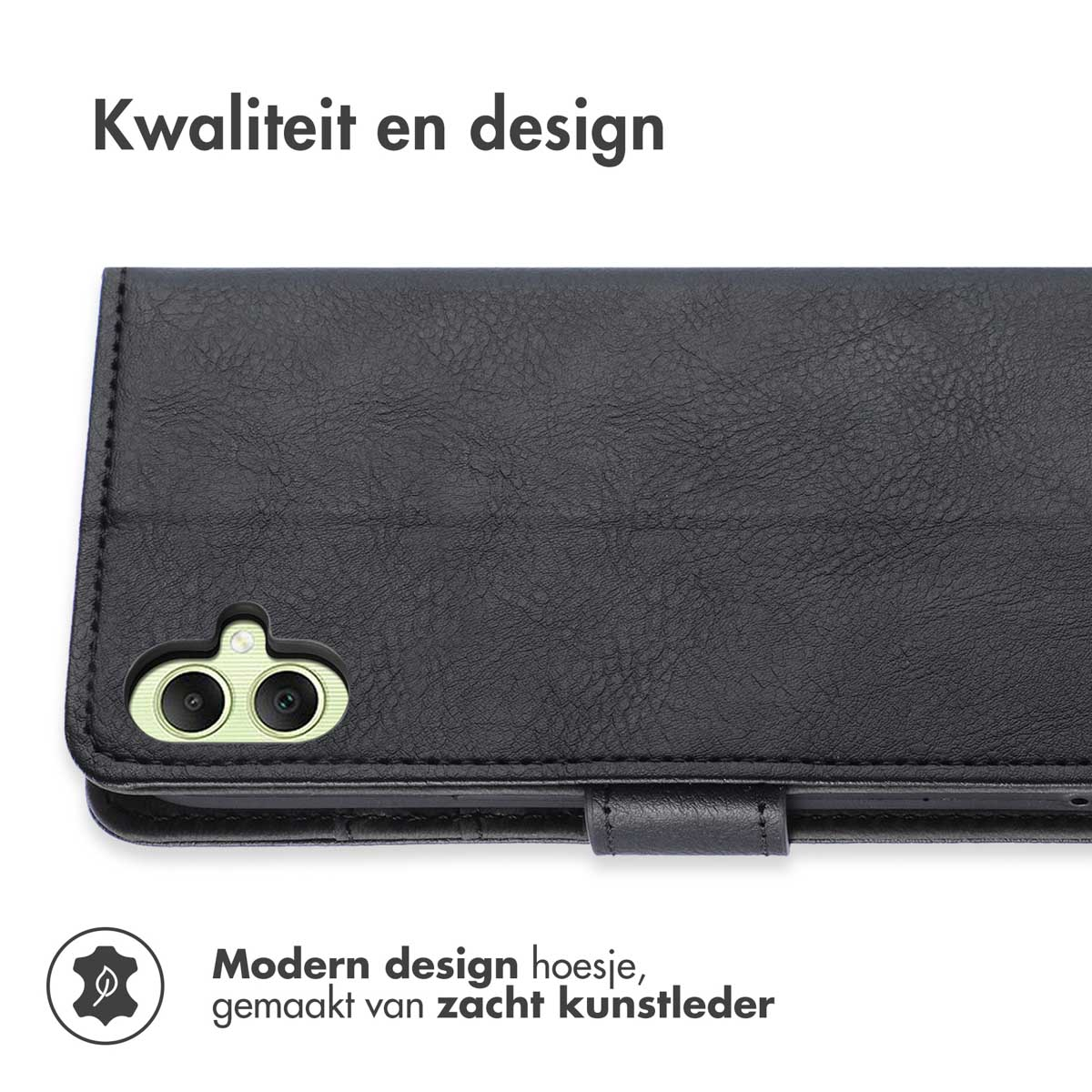 Zwarte telefoonhoes met een ledertextuur, ontworpen om een telefoon in te bewaren. De hoes is gesloten.