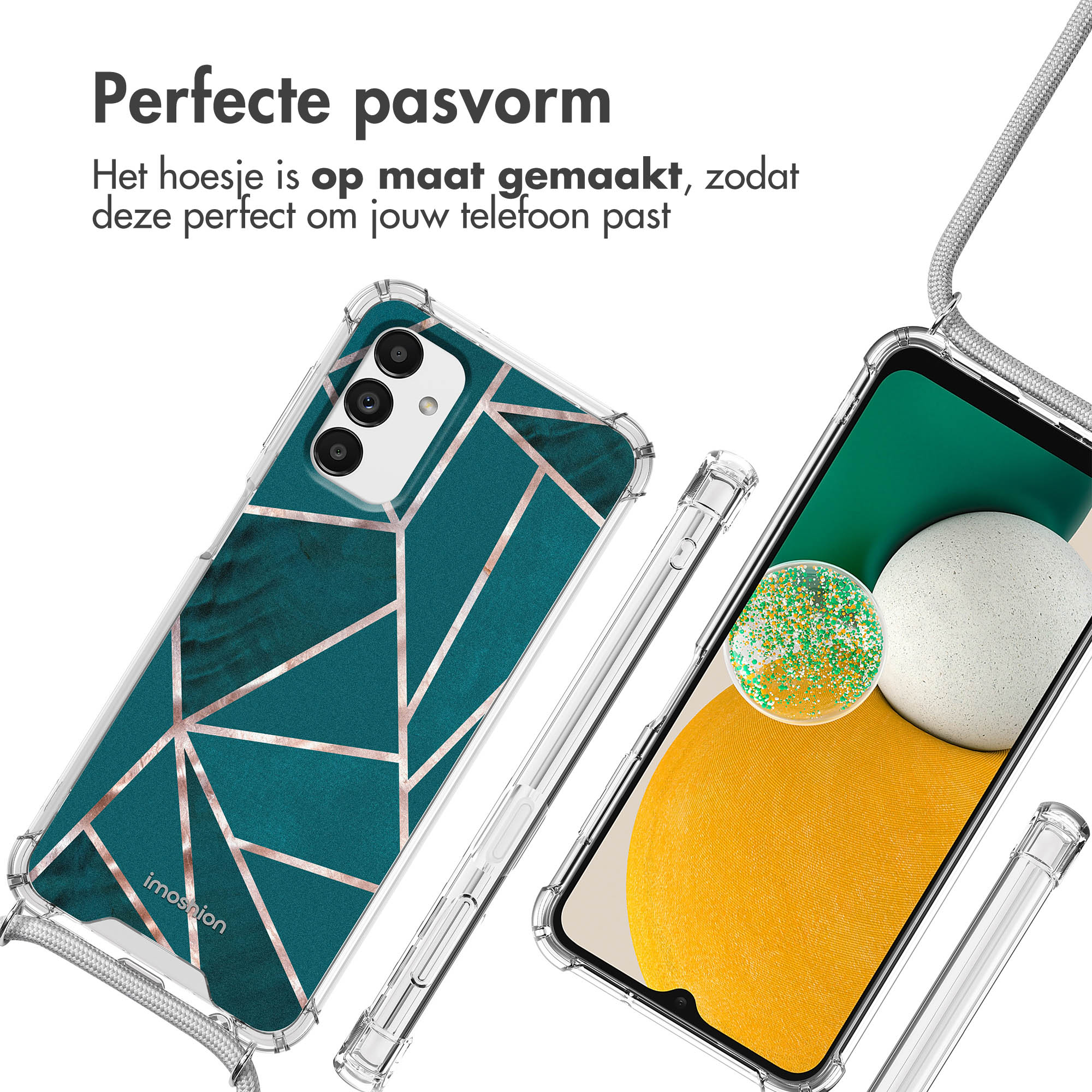 Coques de téléphone, une avec un design géométrique turquoise et or, une avec un design transparent. Texte : Ajustement parfait.
