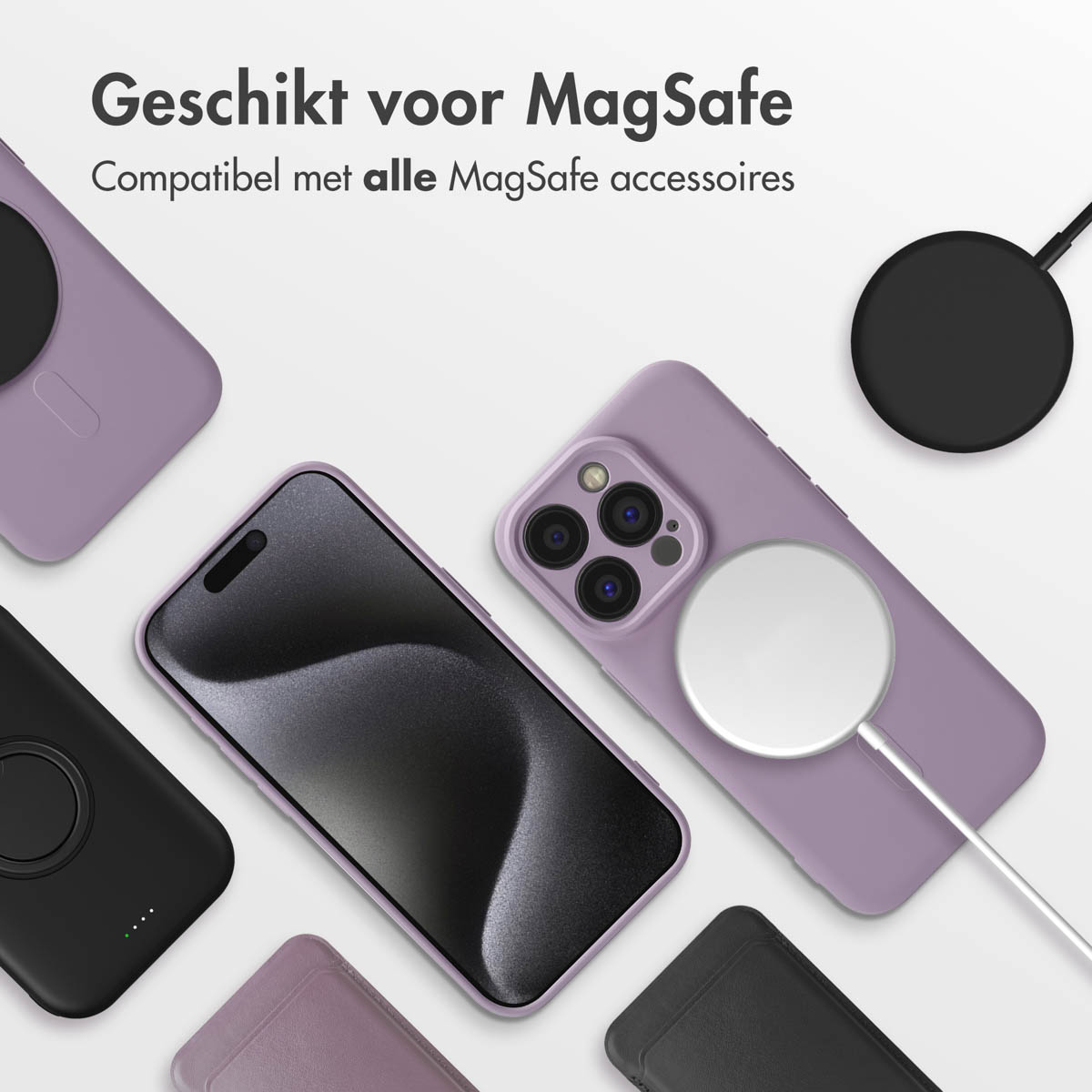 Mehrere Telefone und Hüllen. Lila Hüllen und Ladepads werden gezeigt, zusammen mit anderen schwarzen Hüllen.