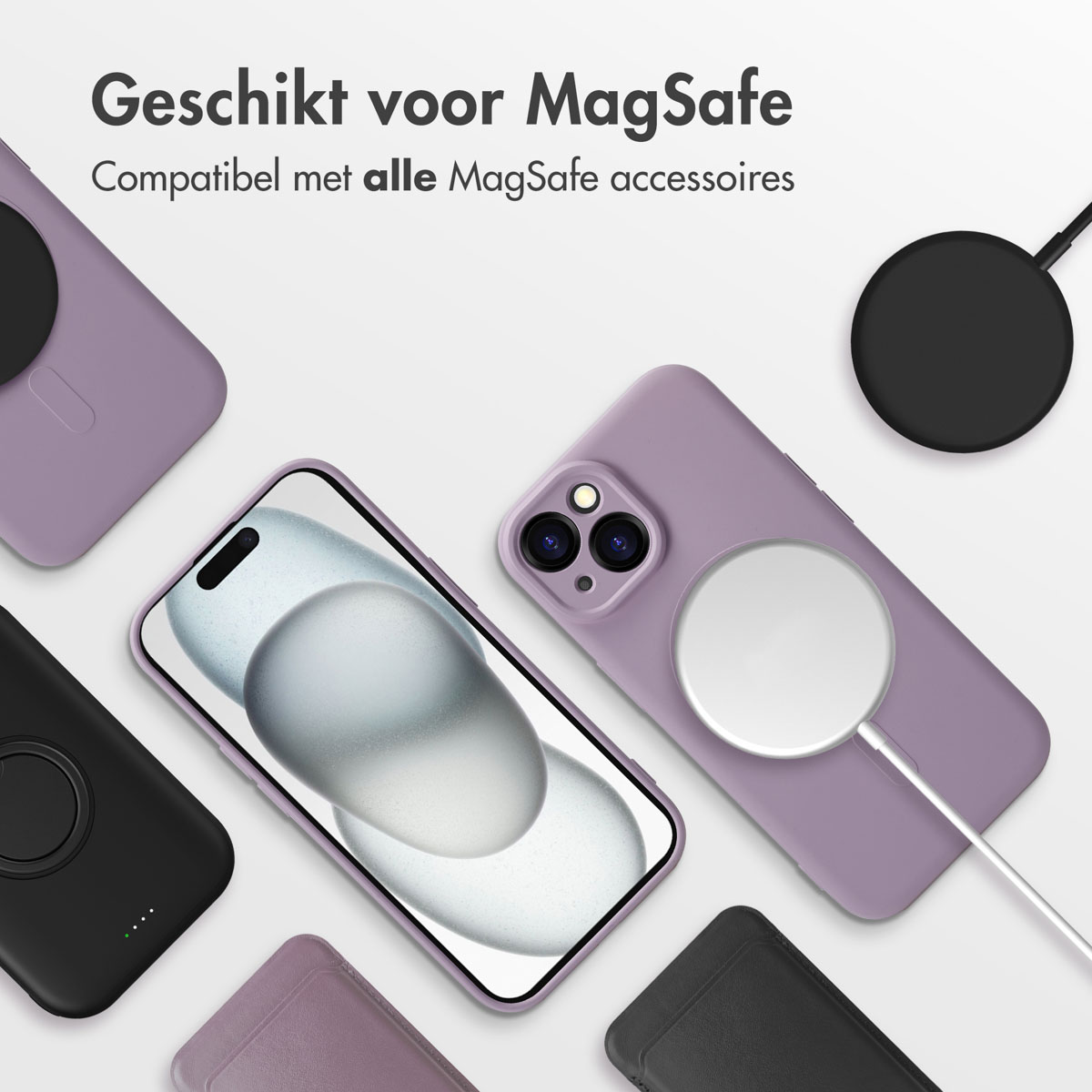 Afbeelding toont verschillende telefoonhoesjes en opladers. Telefoons en opladers zijn zwart en lavendel.