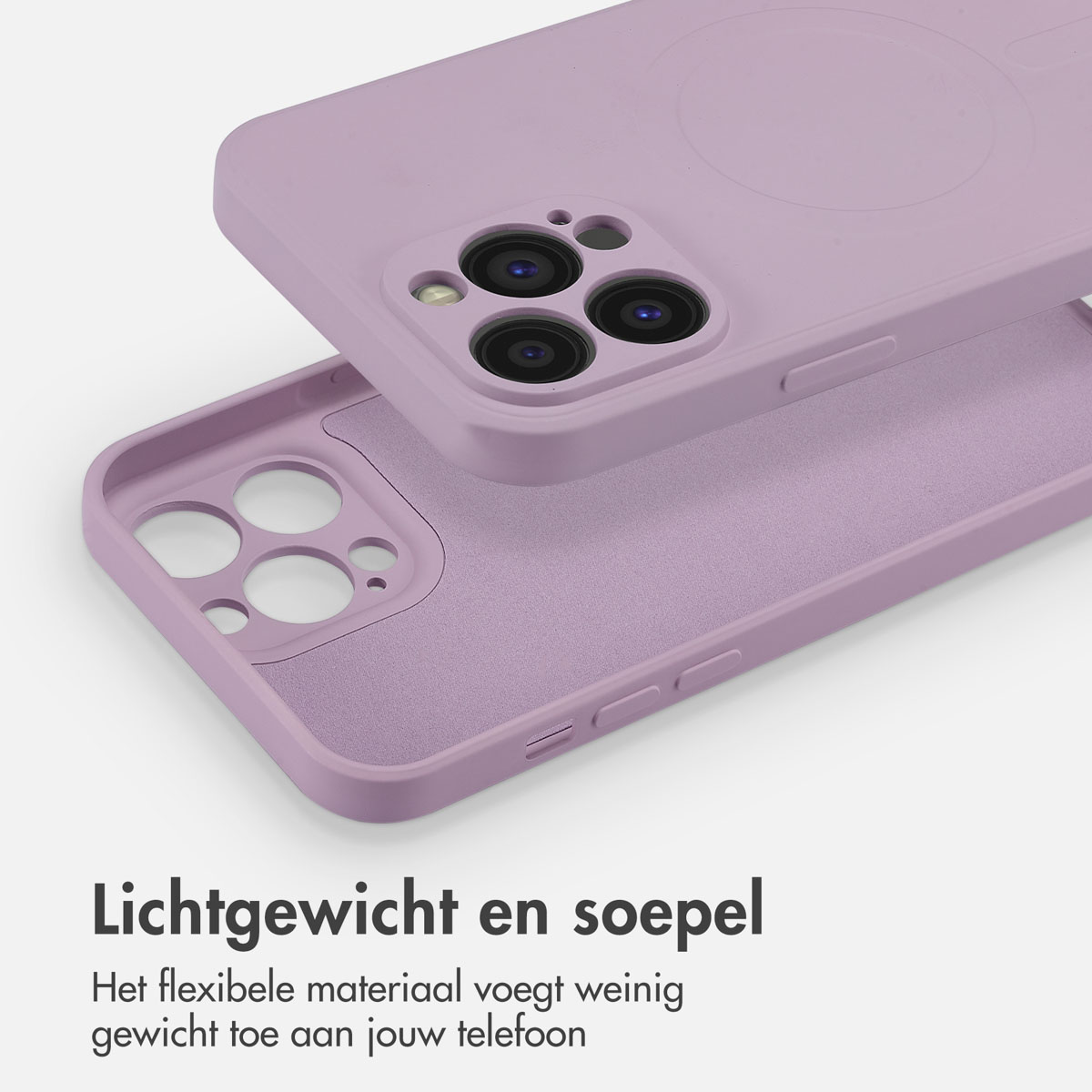 Deux pièces d'une coque de téléphone violet clair. L'une a des découpes pour l'appareil photo.
