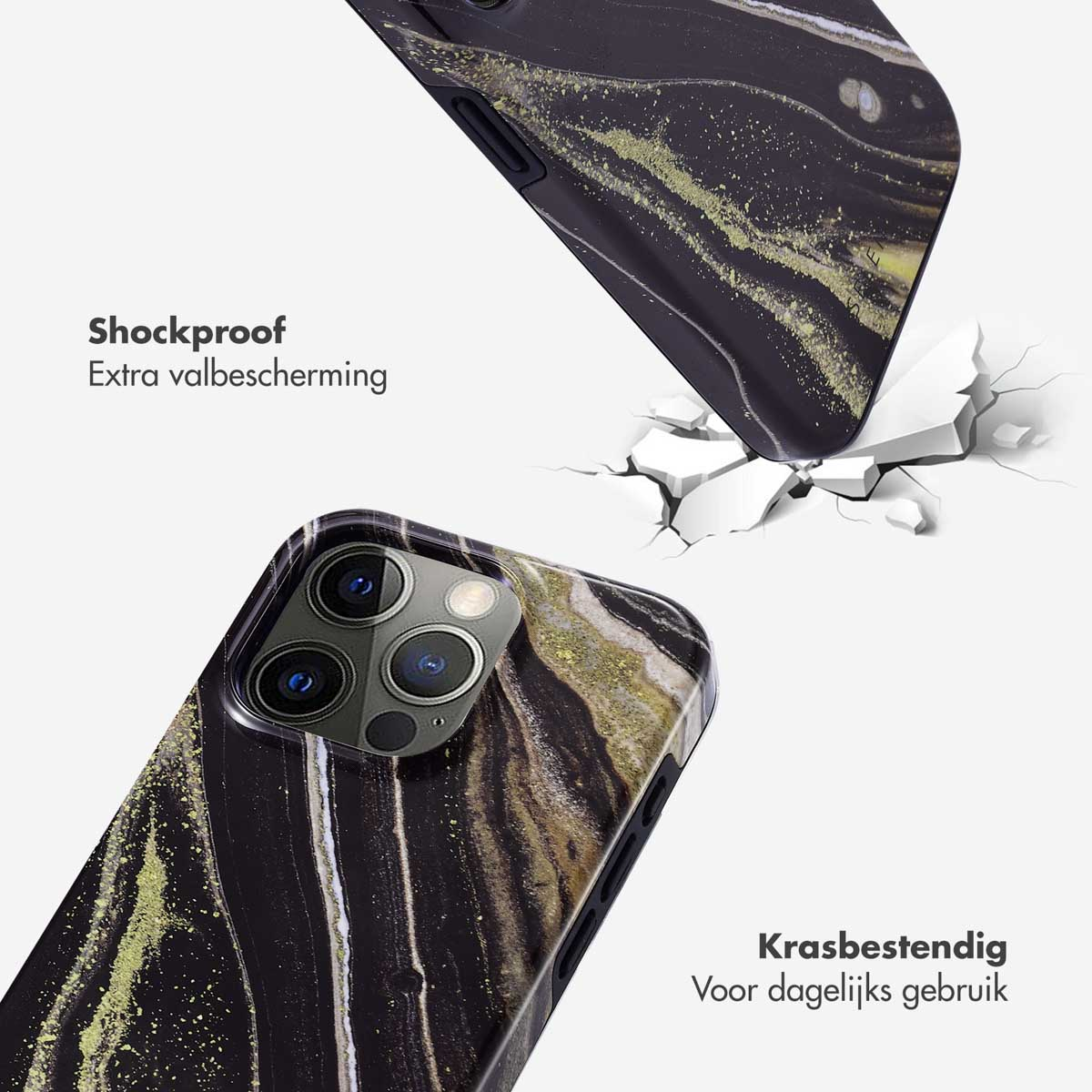 Coque de téléphone avec un design en marbre. Le téléphone tombe au sol.