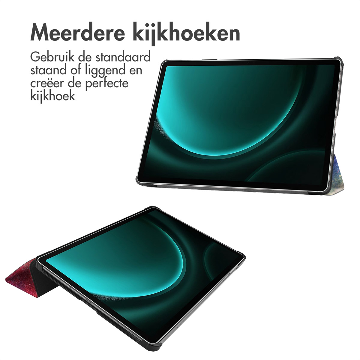 Twee tablets, één in een hoesje. De tablet toont een donkergroen scherm. De achtergrond is wit.
