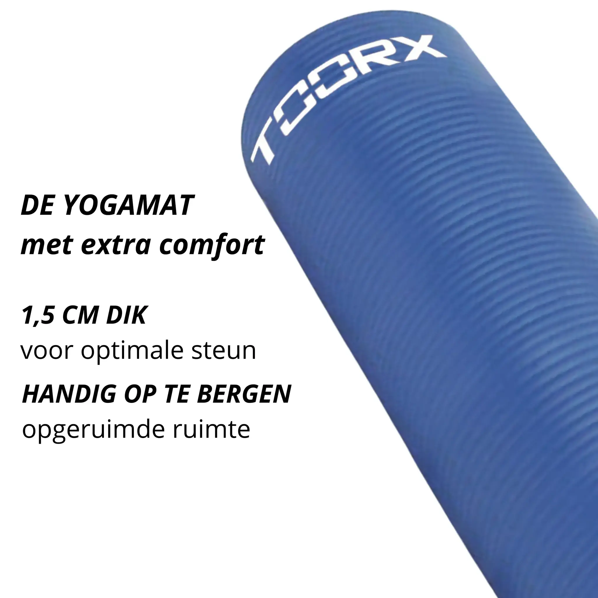 Blue yoga mat with text in Dutch. 'DE YOGAMAT...1,5 CM DIK...HANDIG OP TE BERGEN'.