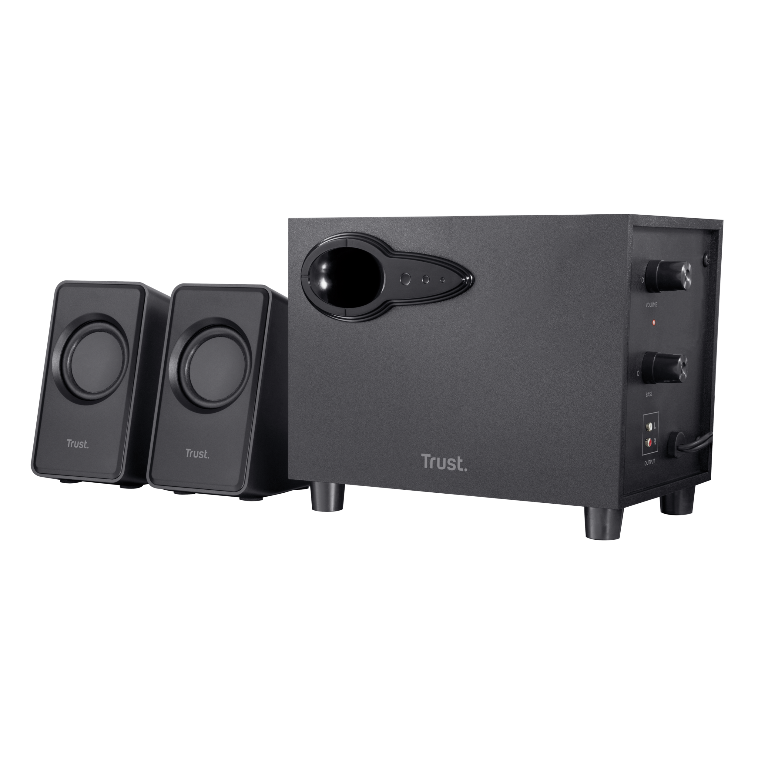 Czarny zestaw głośników komputerowych Trust. Dwa małe głośniki i subwoofer. Czarne tło.