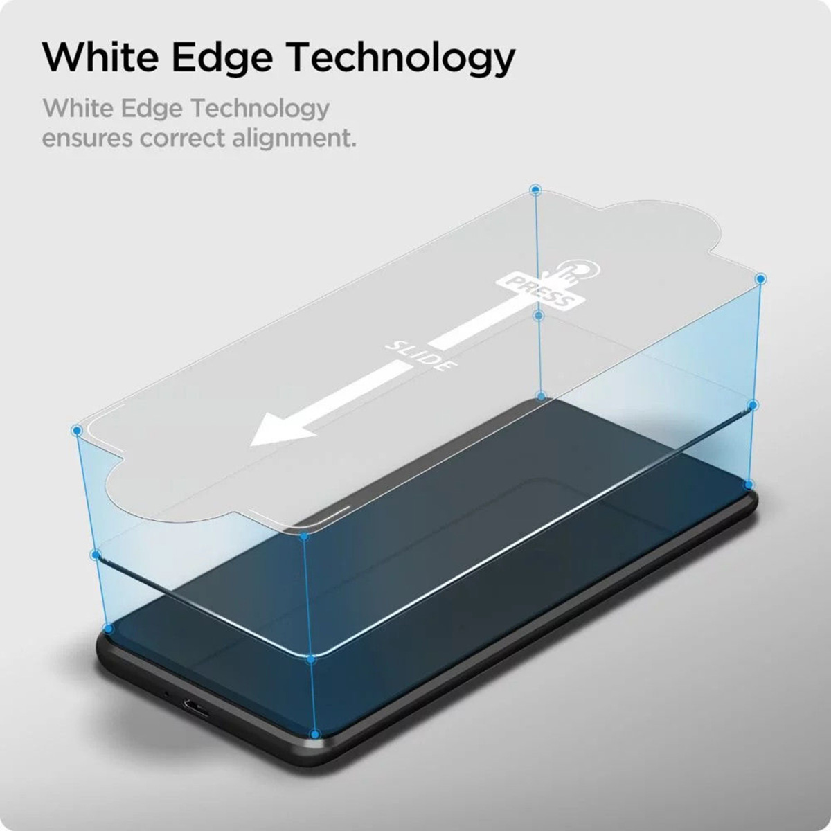 Smartphone avec un protecteur d'écran appliqué. Couverture transparente. Fond blanc.