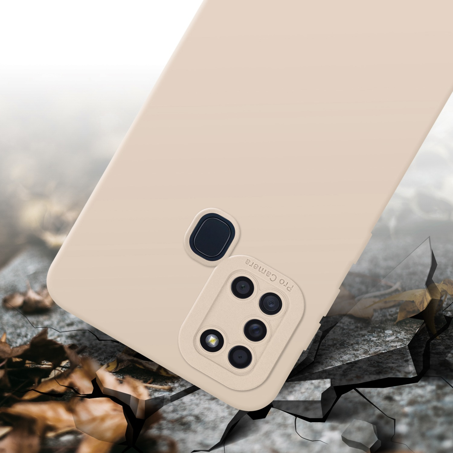 Coque de téléphone avec module caméra, montrant plusieurs lentilles sur fond de pierre.
