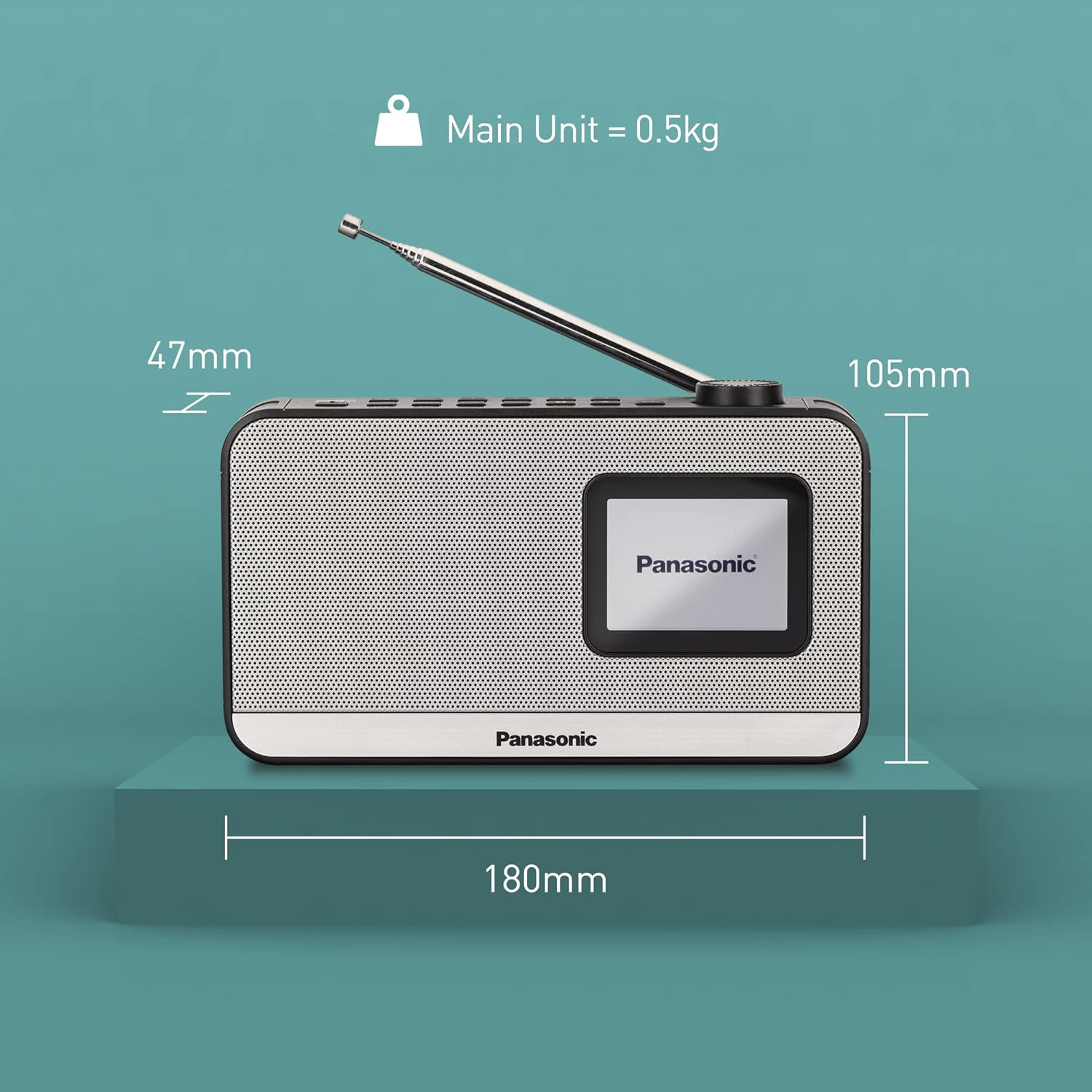 Una radio Panasonic argentata con antenna estesa e display.