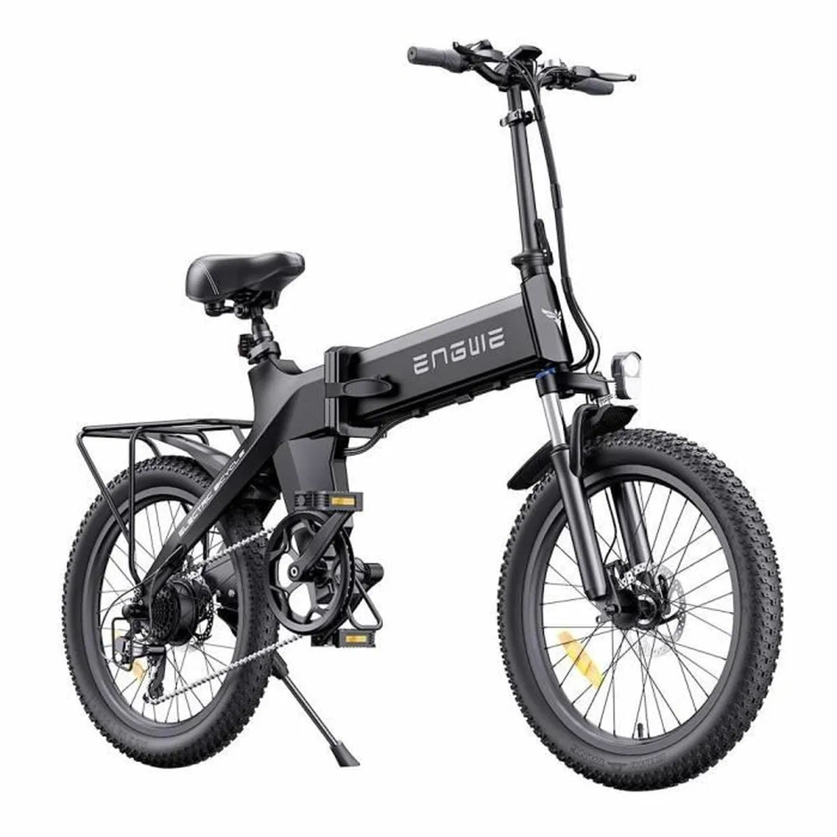 Bicicletta elettrica pieghevole ENGWE nera, con pneumatici larghi e portapacchi.