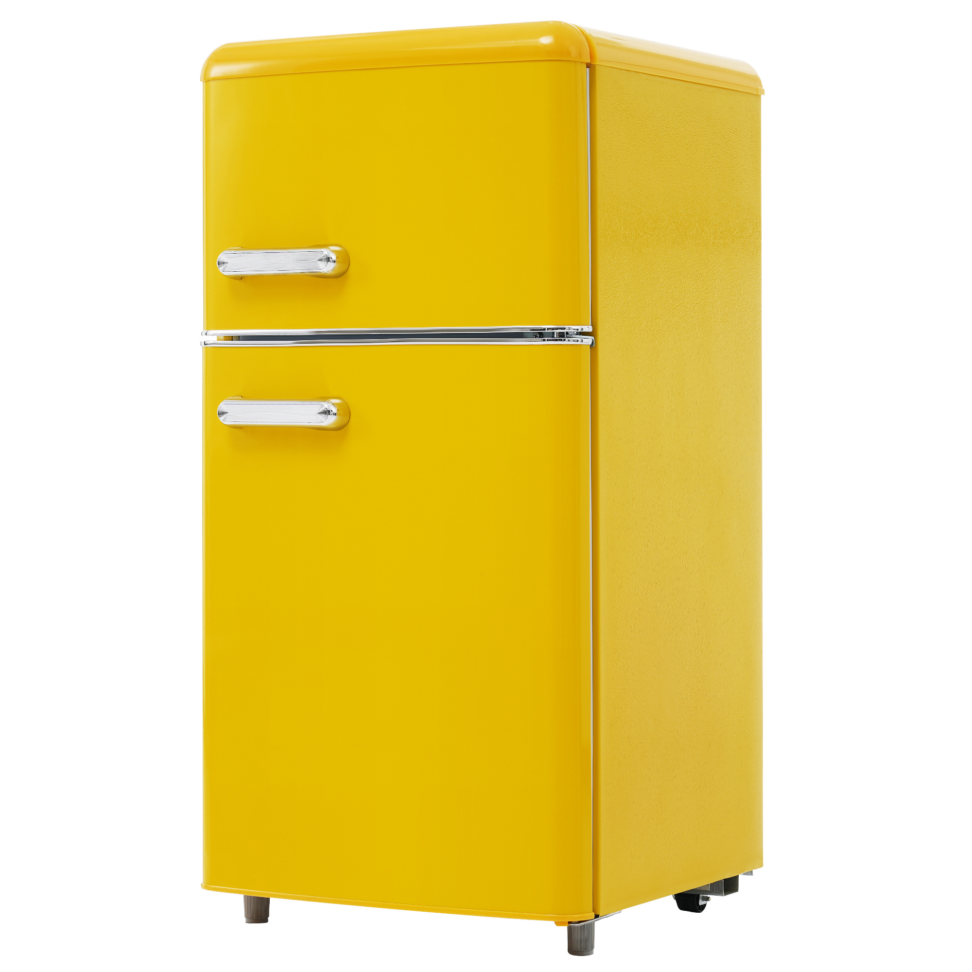 Gelber Retro-Kühlschrank mit zwei silbernen Griffen, isoliert auf weißem Hintergrund.