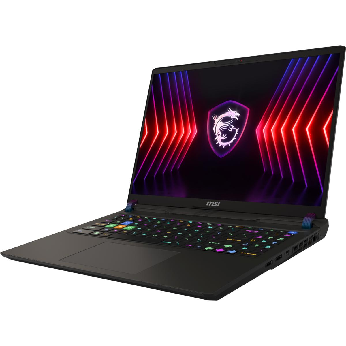 Ein schwarzer MSI-Laptop mit bunter Tastatur. Der Bildschirm zeigt eine Gaming-Grafik.