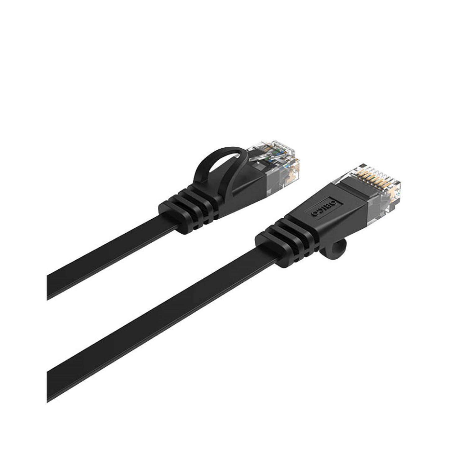 Zwei schwarze Ethernet-Kabel mit RJ45-Anschlüssen. Die Kabel liegen auf einer weißen Oberfläche.
