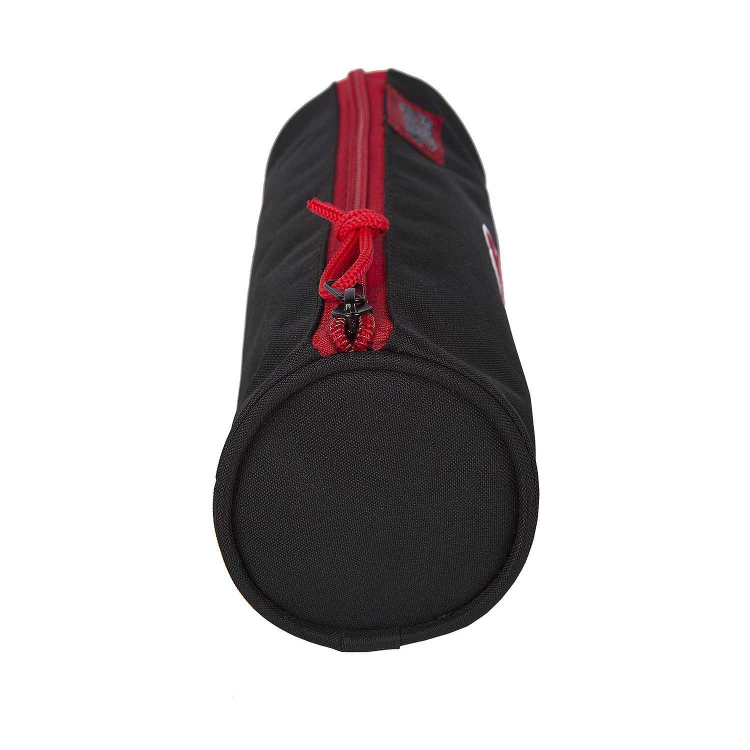 Un astuccio nero con cerniera rossa e cordino rosso, su sfondo bianco.