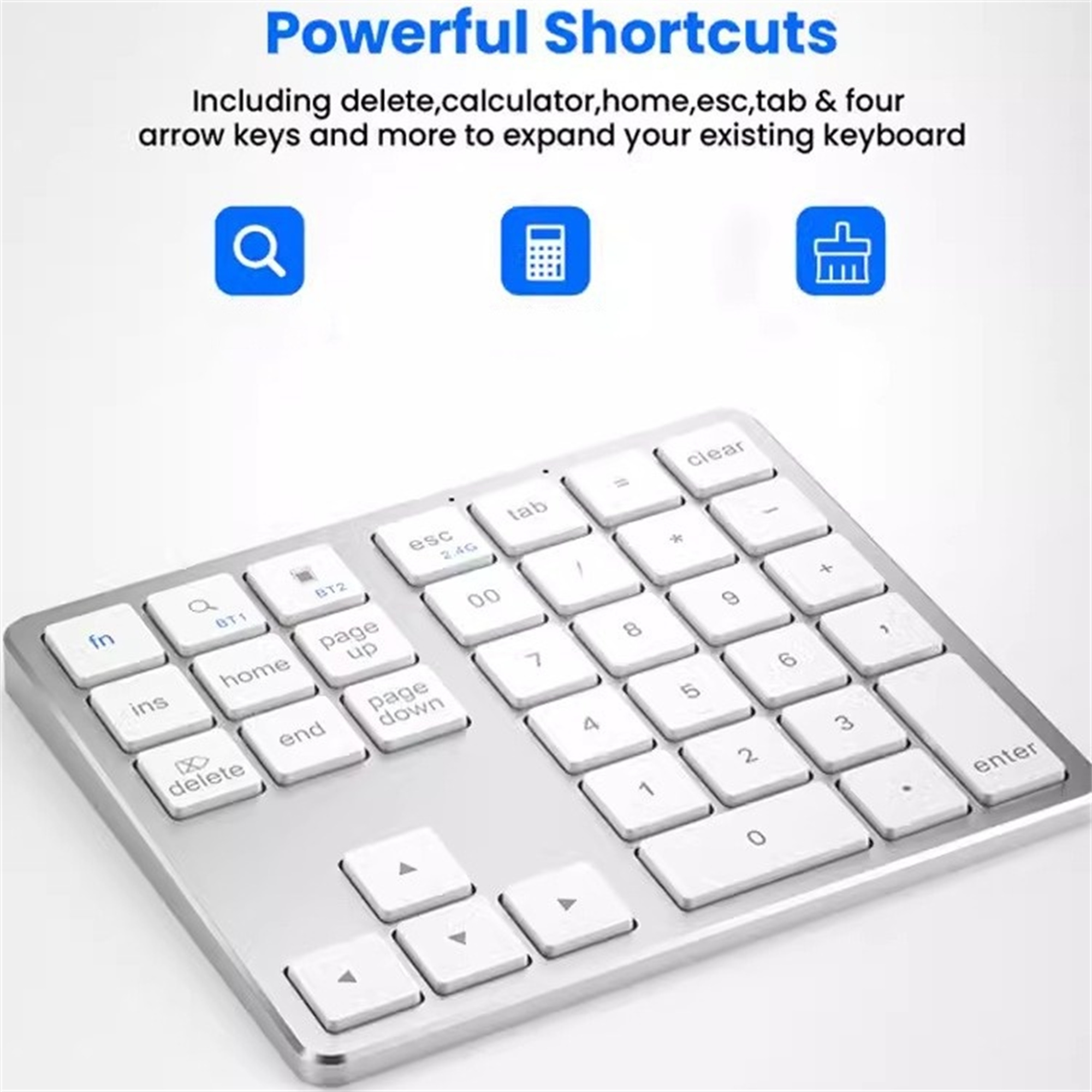 Silberne Tastatur mit weißen Tasten, Verknüpfungen und Rechnersymbol werden gezeigt. Die Tastatur ist auf weißem Hintergrund.