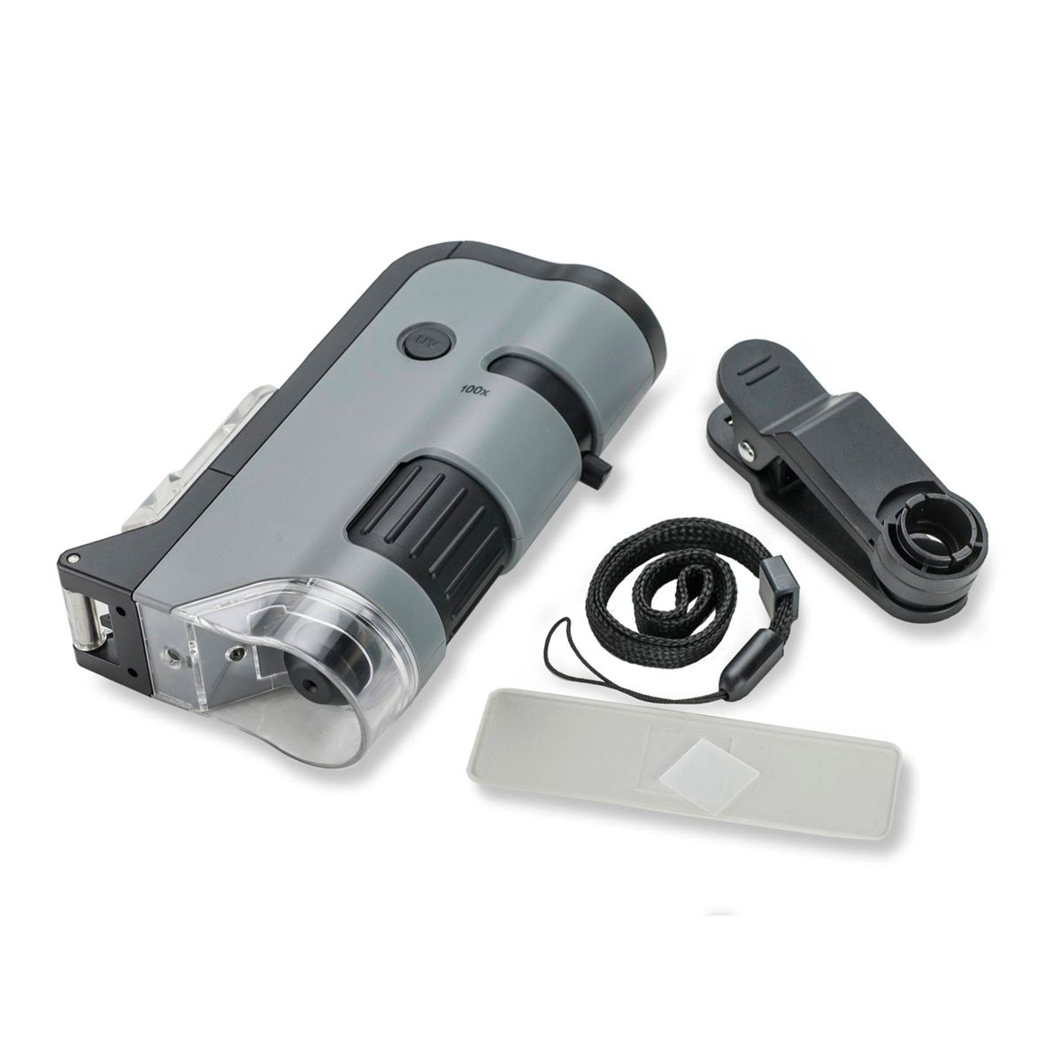 Grijze 100x microscoop met clip en koord op witte achtergrond.
